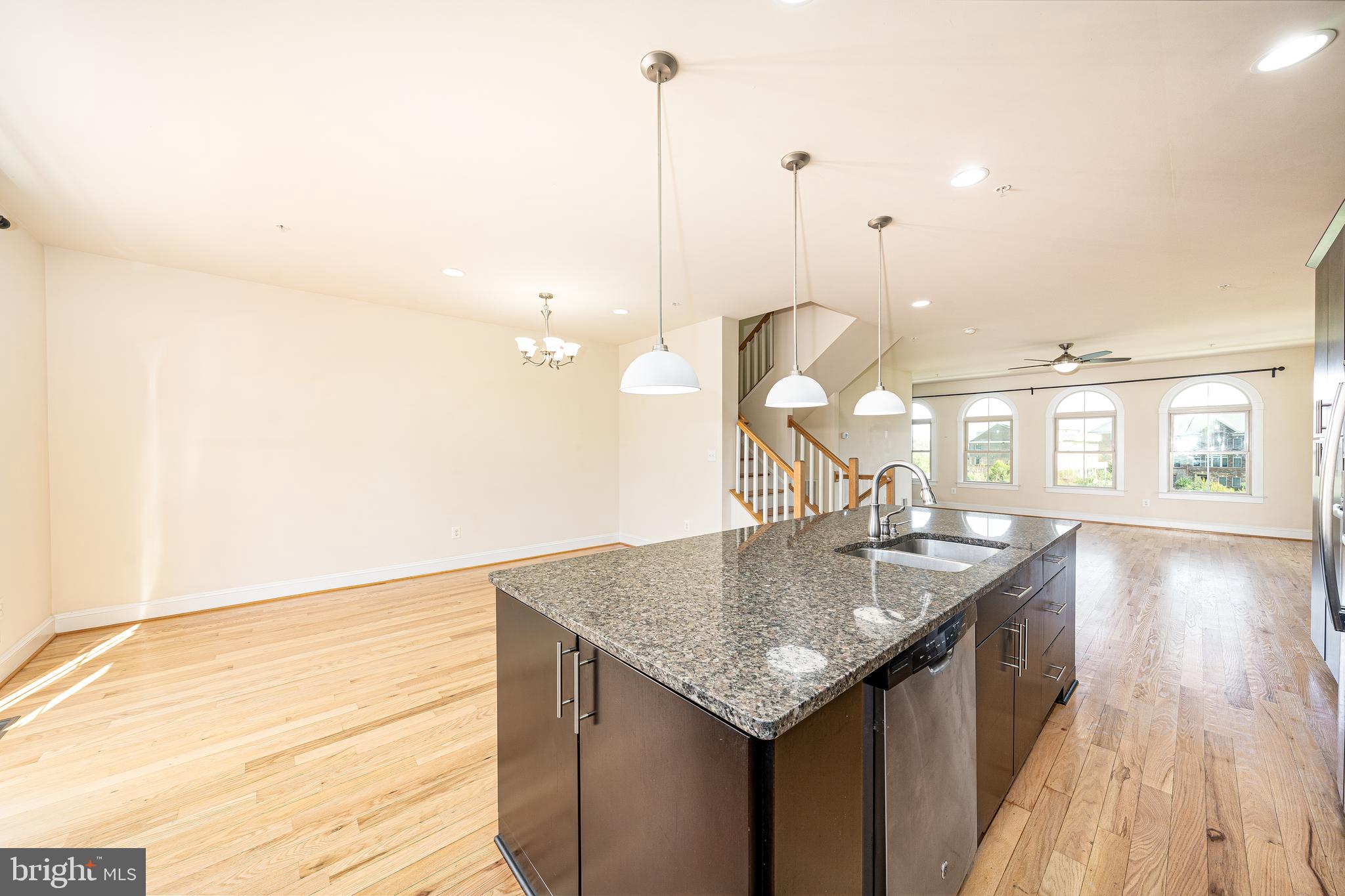 VILLAGES OF URBANA - Residential Lease