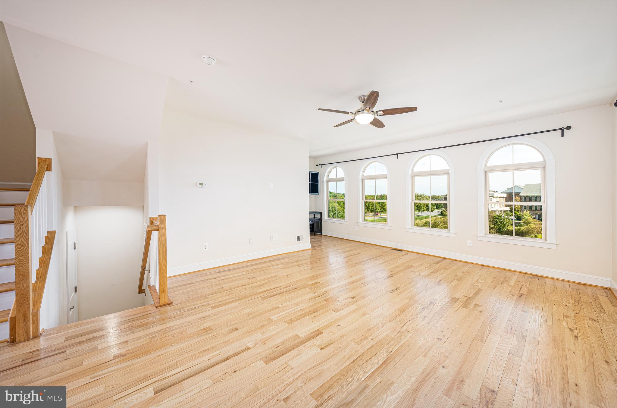 VILLAGES OF URBANA - Residential Lease