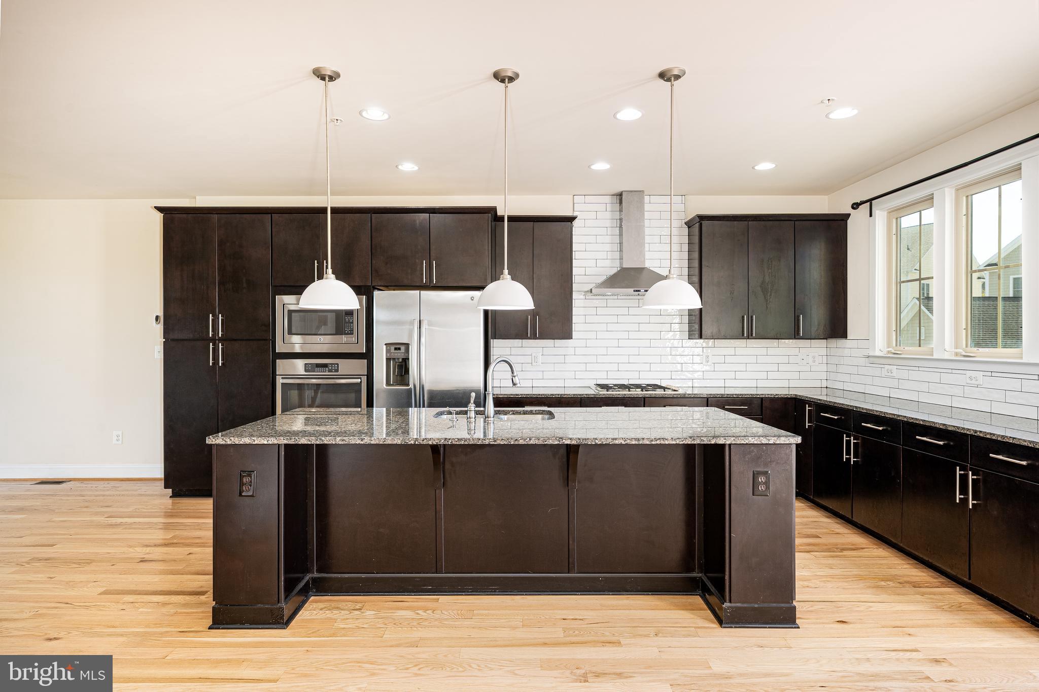 VILLAGES OF URBANA - Residential Lease