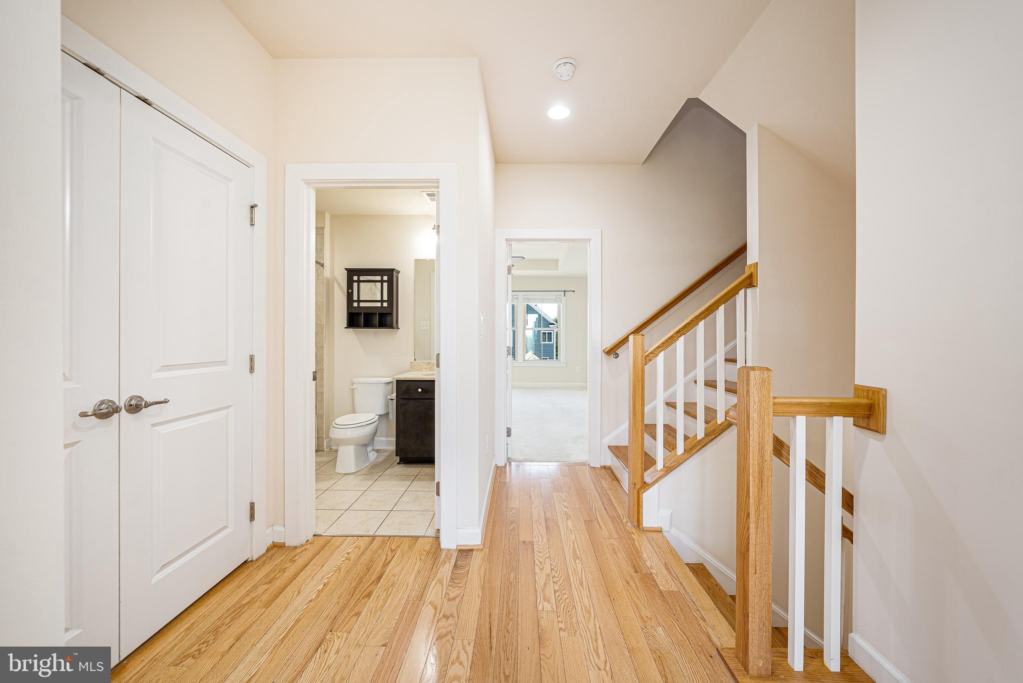 VILLAGES OF URBANA - Residential Lease