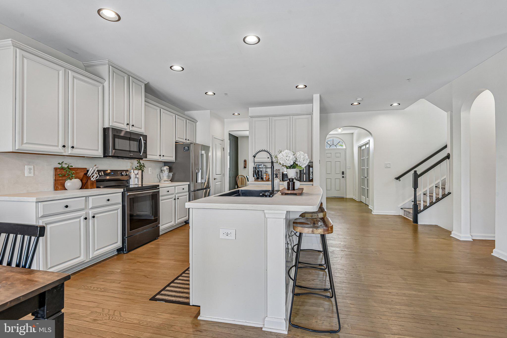 CANNON BLUFF - Residential