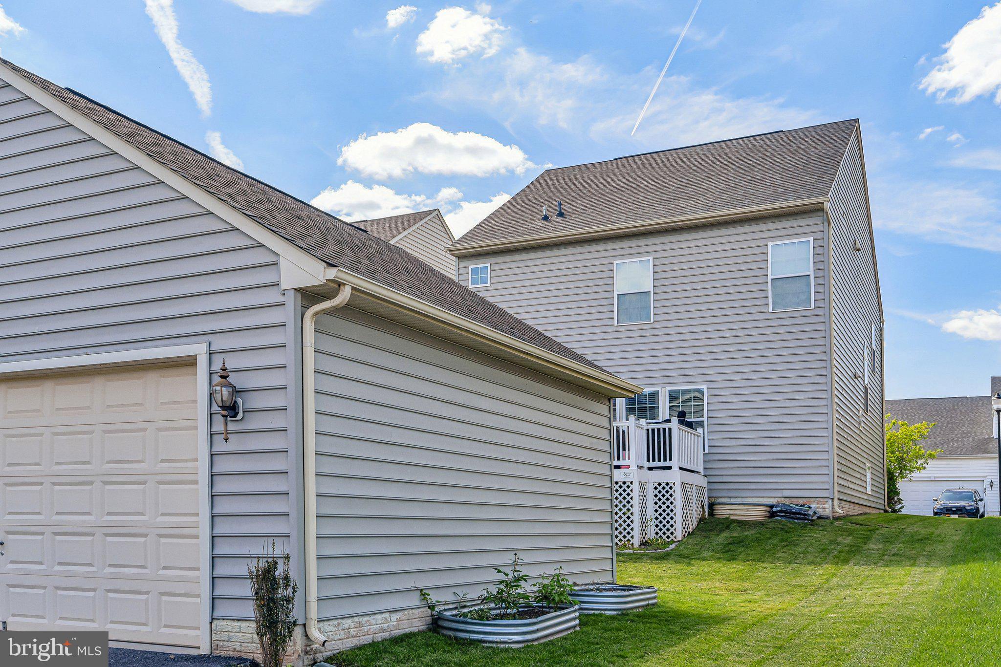 CANNON BLUFF - Residential