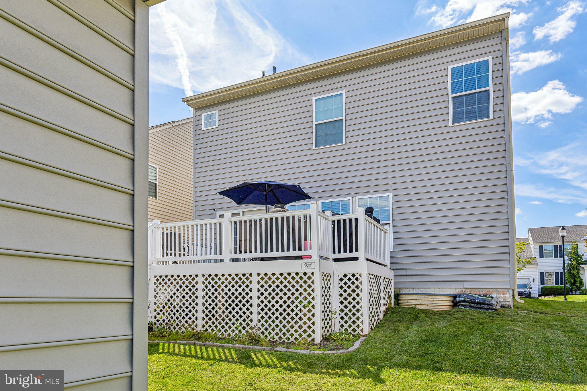 CANNON BLUFF - Residential