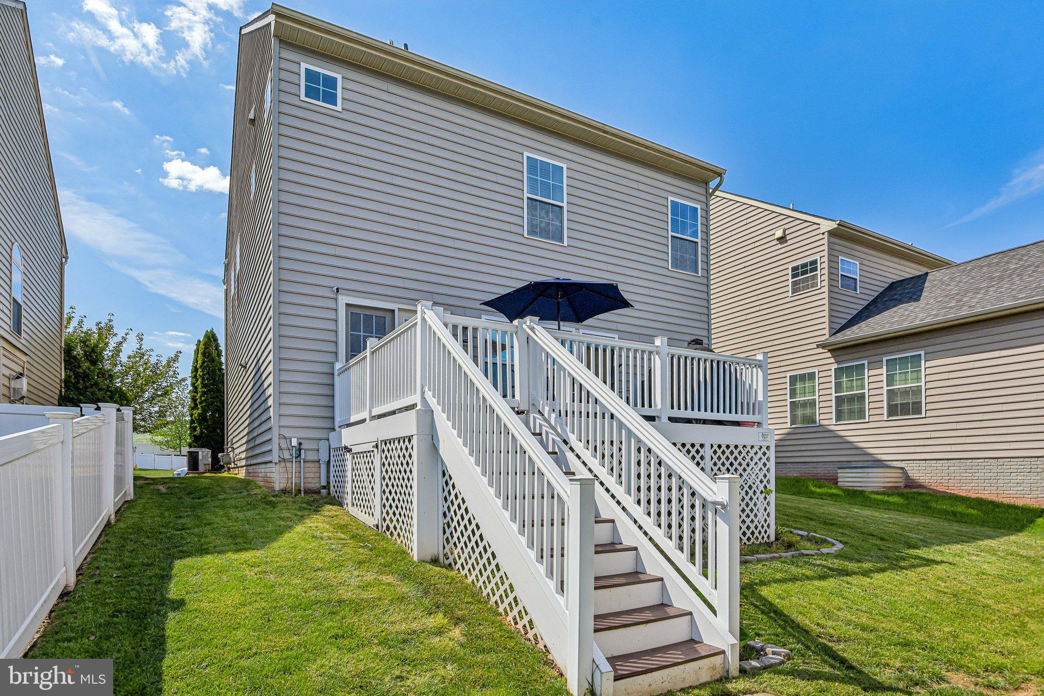 CANNON BLUFF - Residential