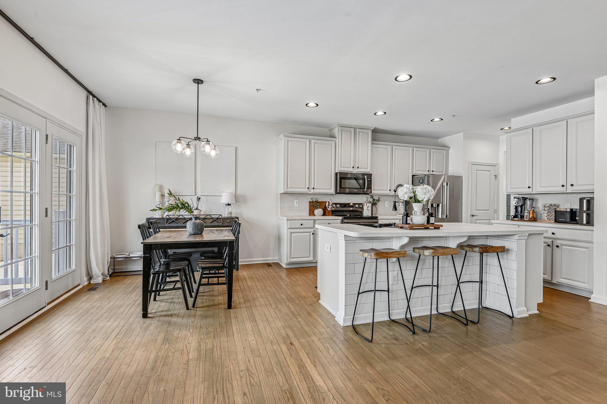 CANNON BLUFF - Residential