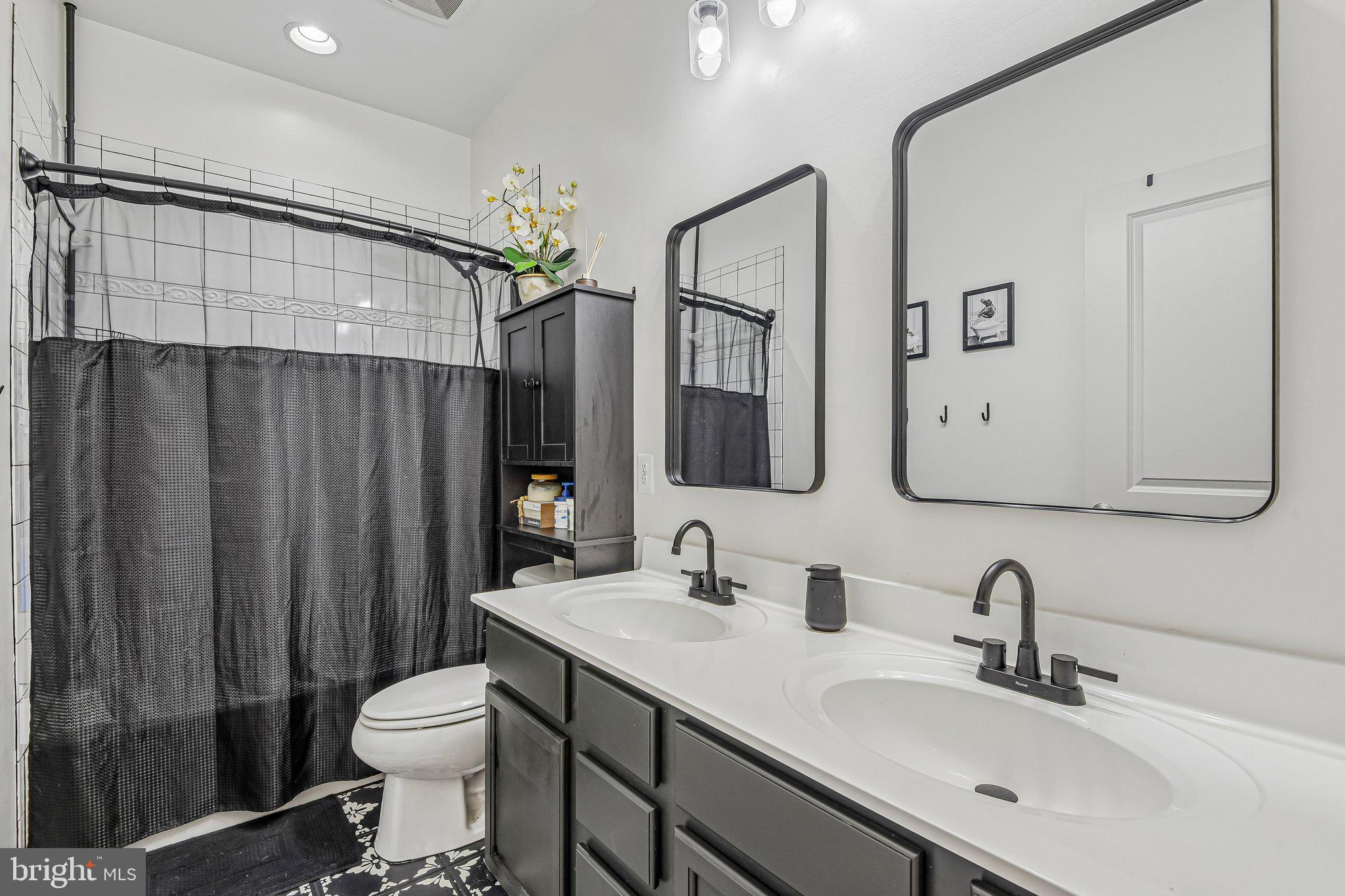 CANNON BLUFF - Residential