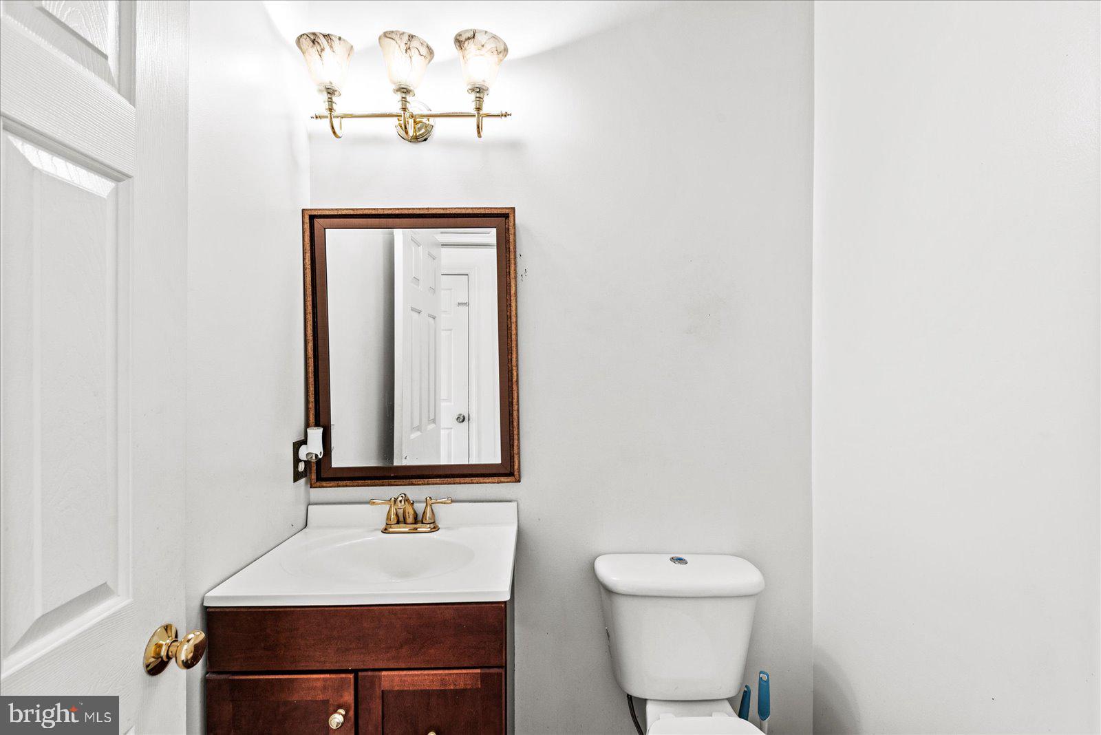 SALEM FIELDS - Residential