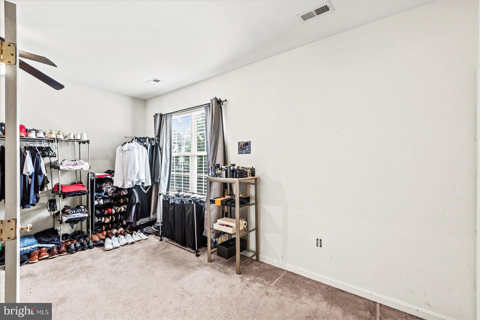 SALEM FIELDS - Residential