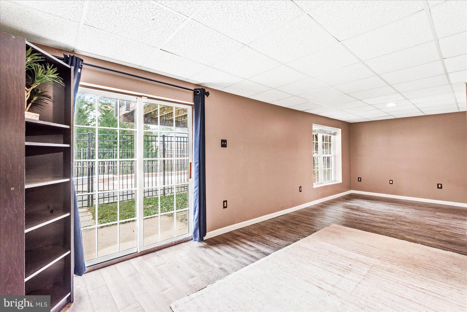 SALEM FIELDS - Residential