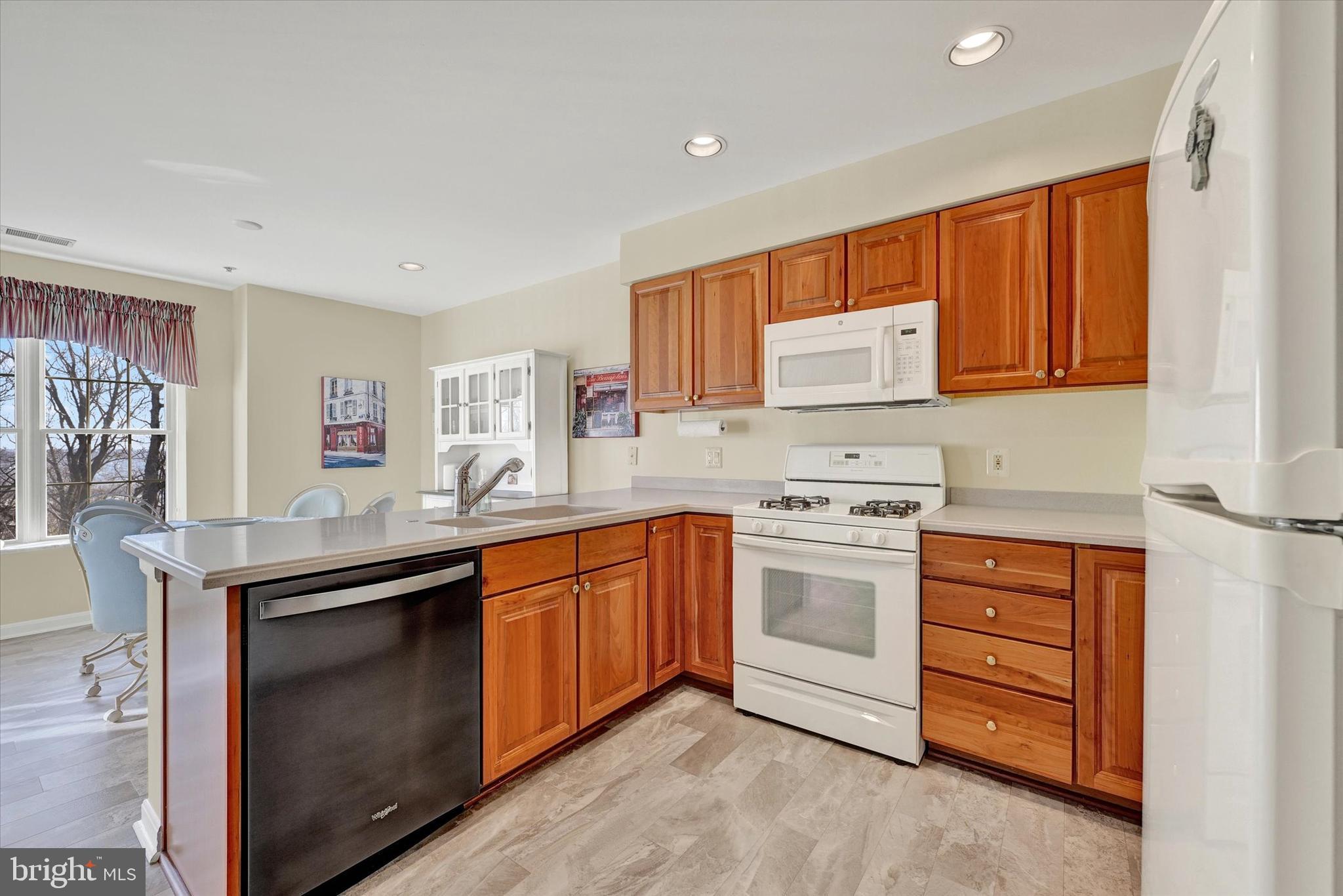 MAYS CHAPEL NORTH - Residential