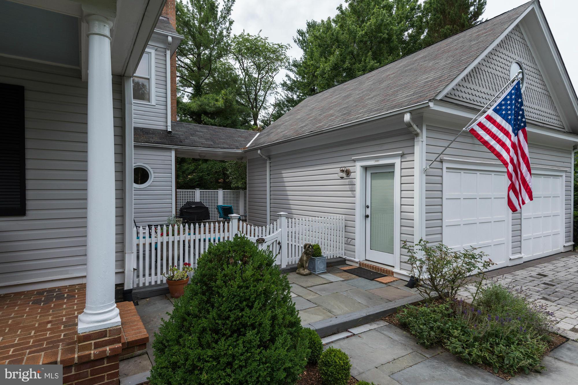 THE GLEBE - Residential