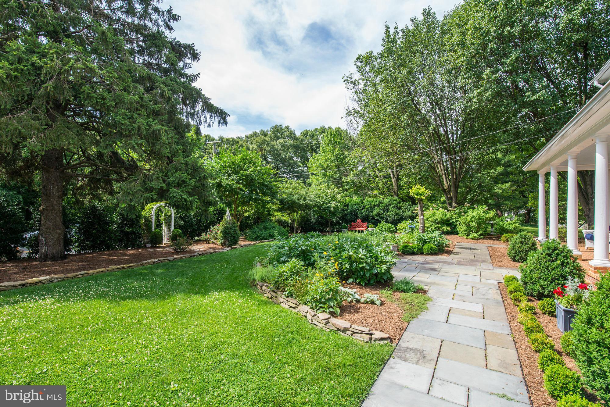 THE GLEBE - Residential