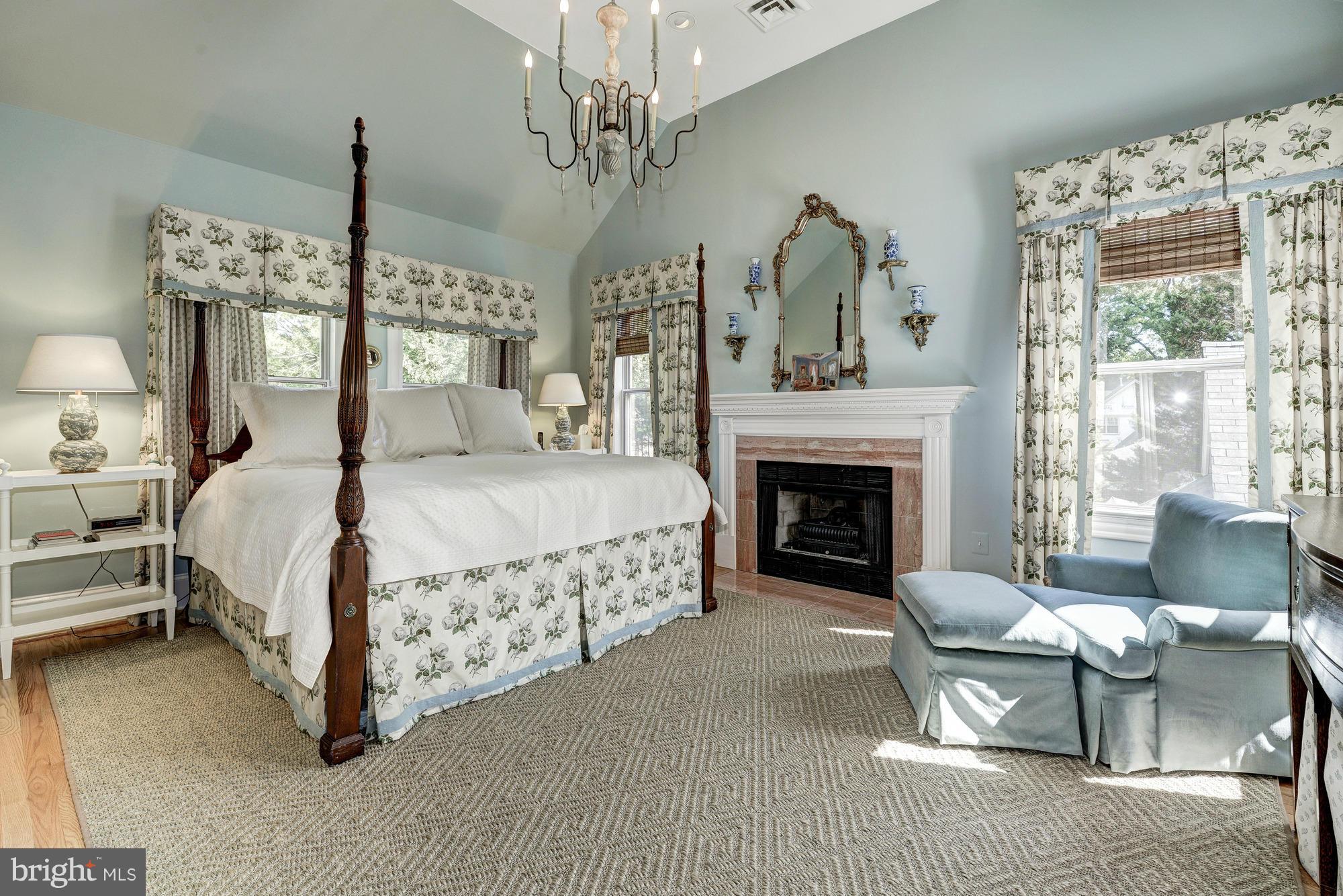 THE GLEBE - Residential