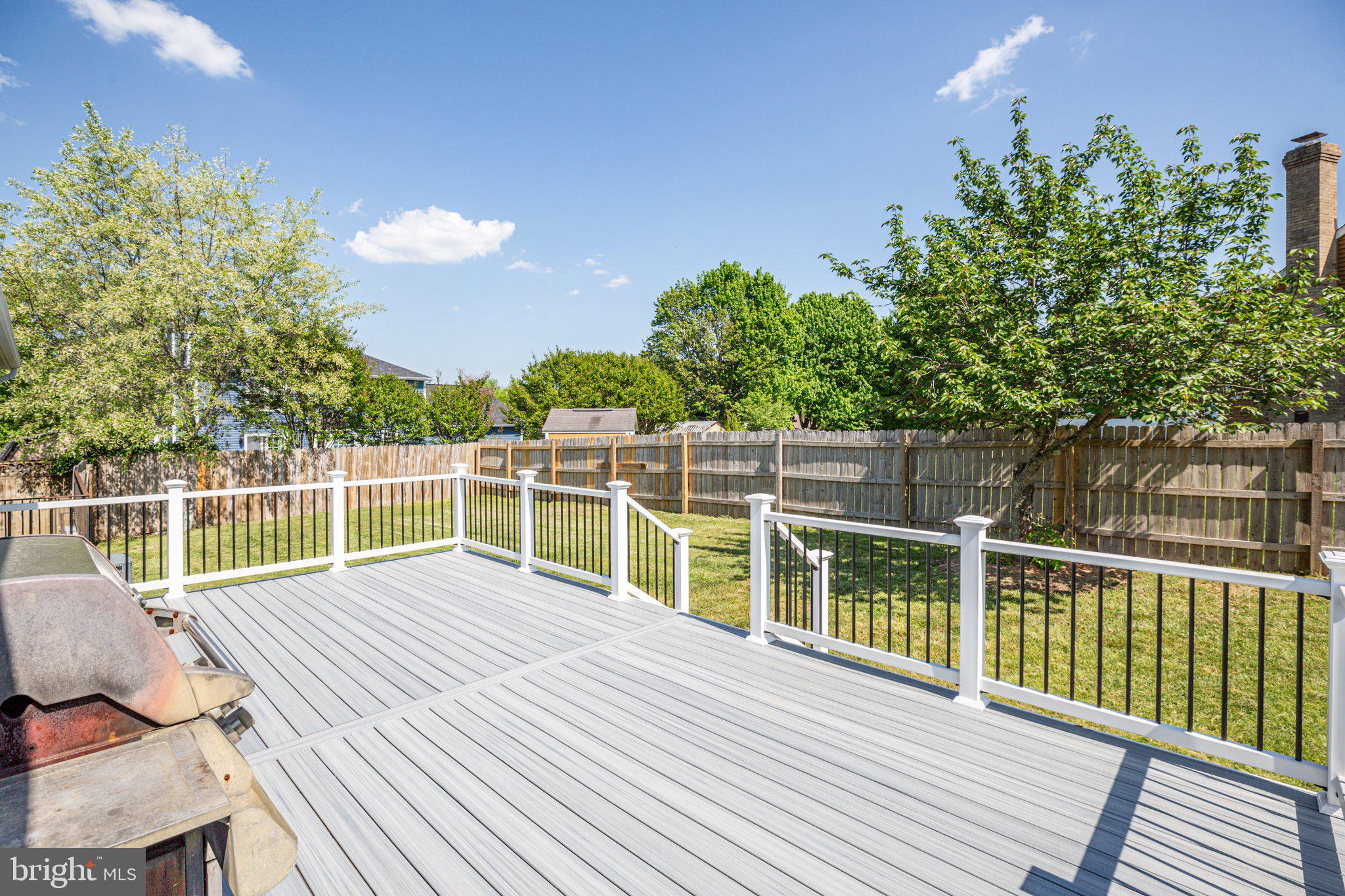 ENCHANTED WOODS - Residential