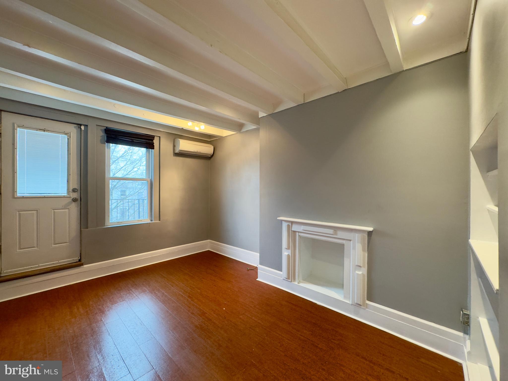 BOLTON HILL HISTORIC DISTRICT - Residential Lease