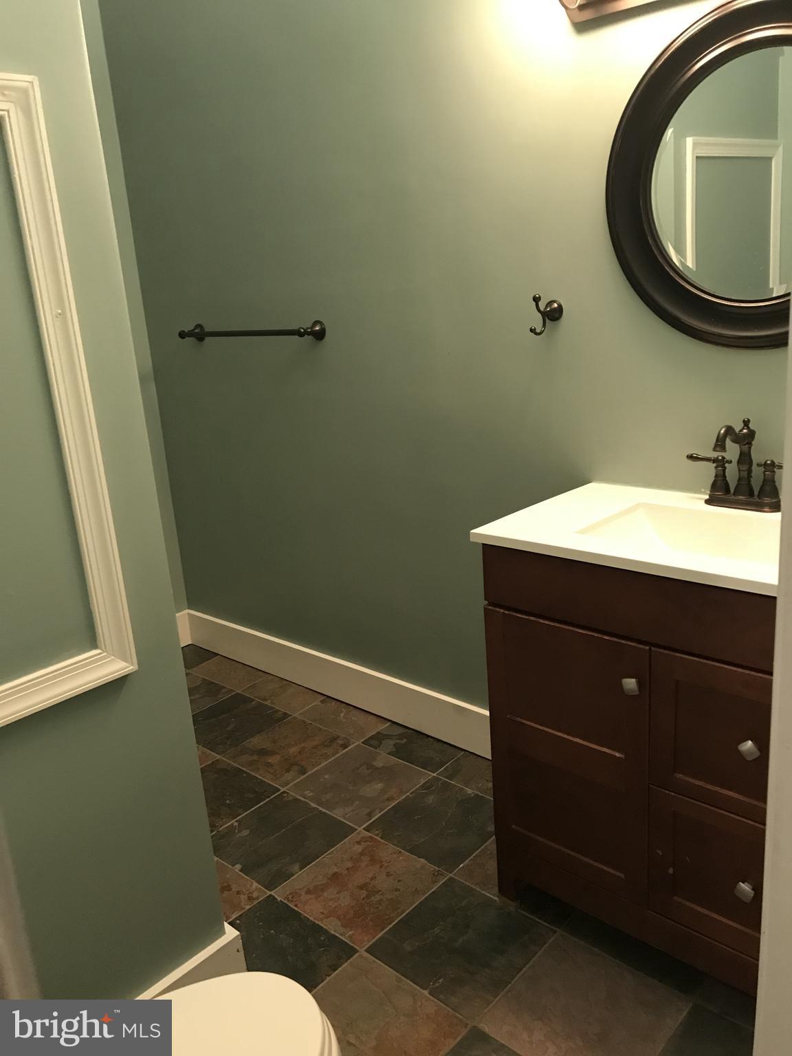 BOLTON HILL HISTORIC DISTRICT - Residential Lease