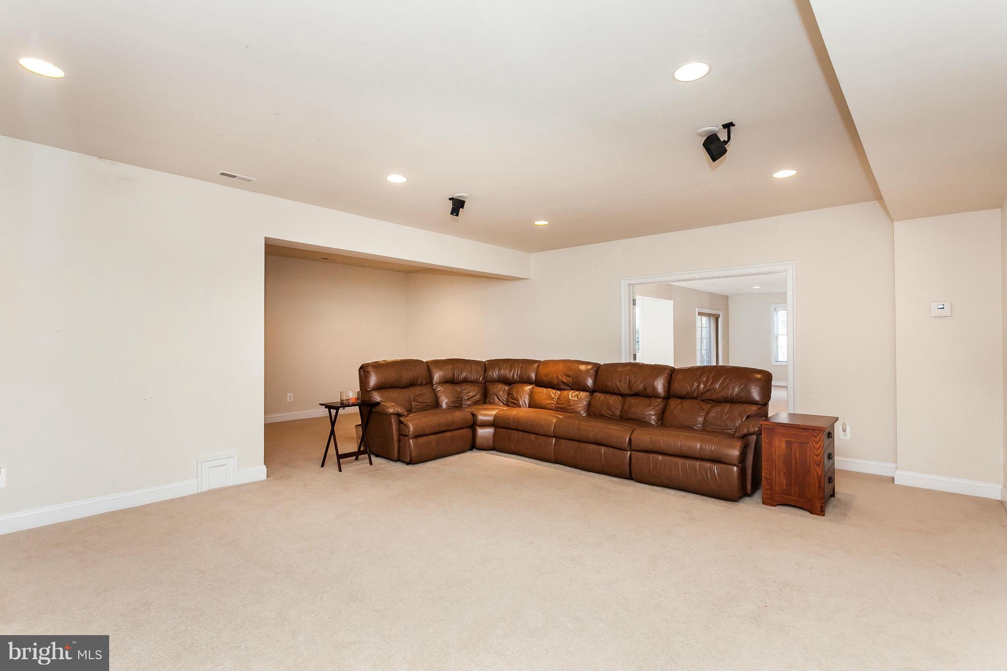 BRIDLE RIDGE - Residential