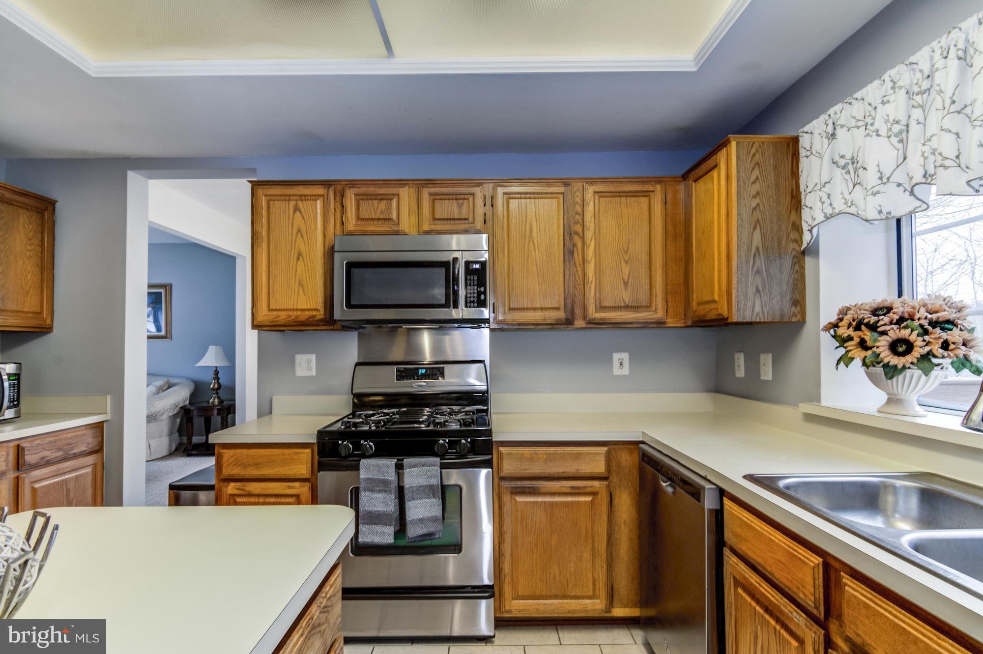 TWIN OAKS - Residential