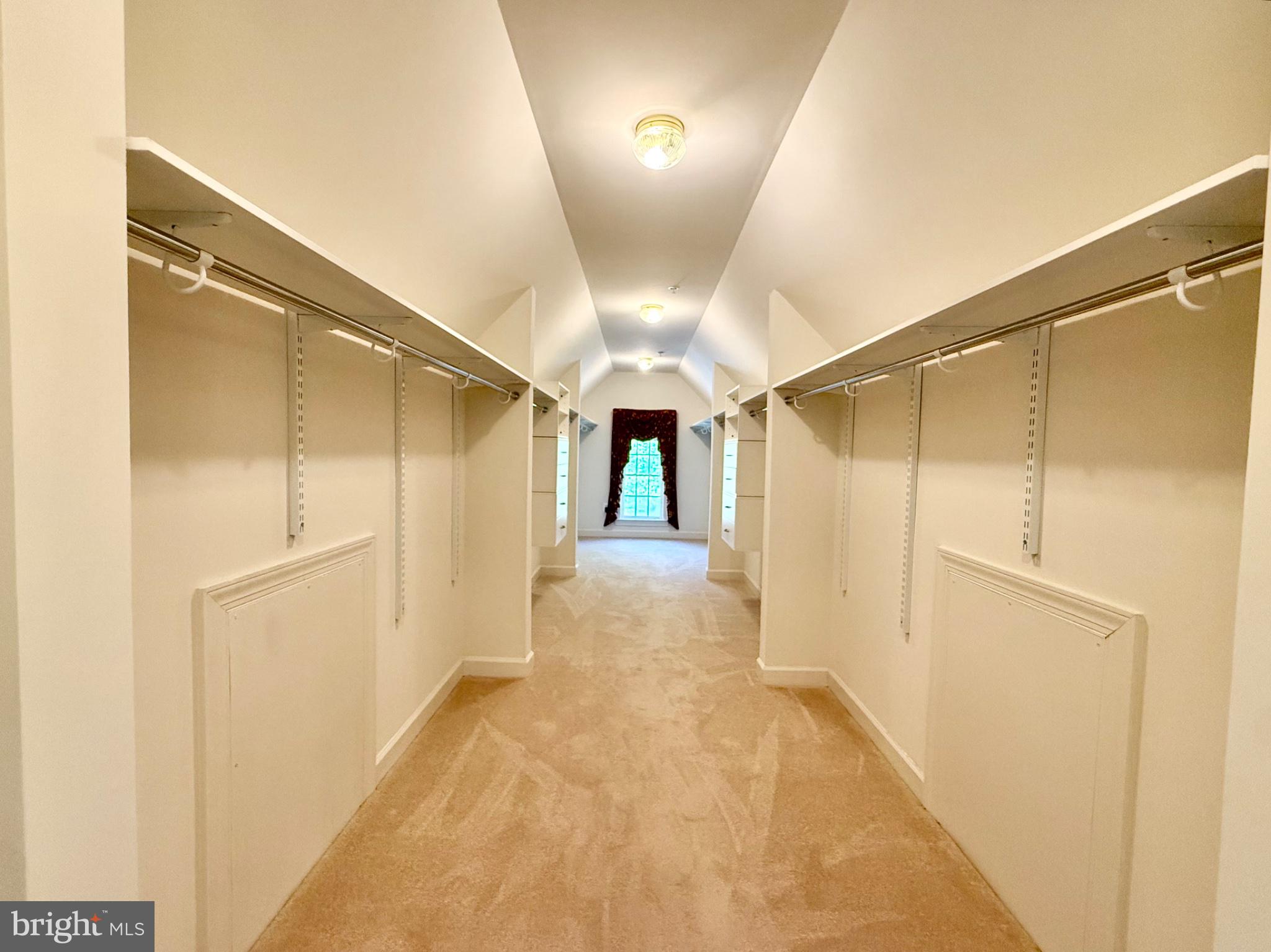 DARNESTOWN - Residential