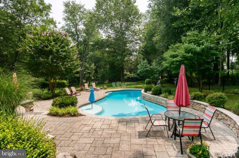 DARNESTOWN - Residential