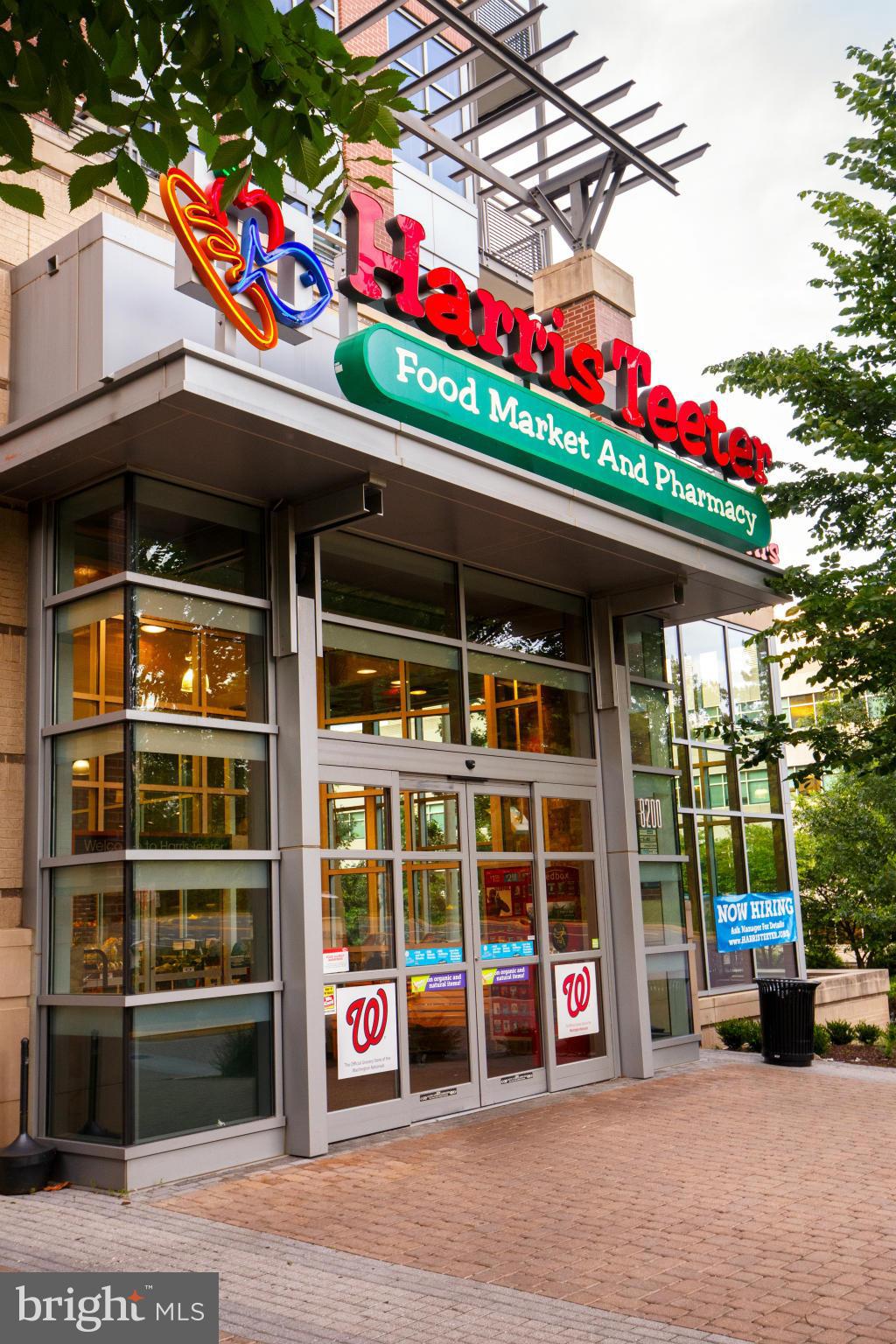 ONE PARK CREST - Residential