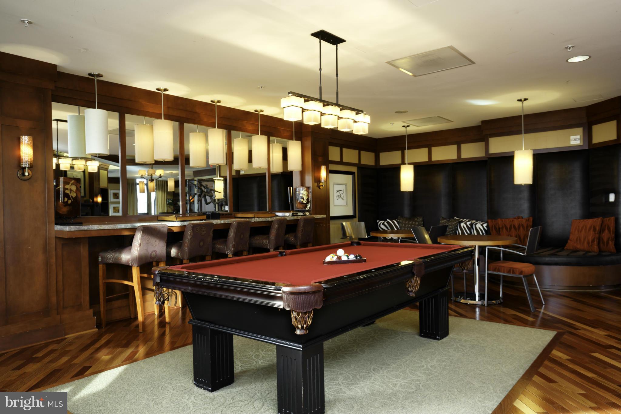 ONE PARK CREST - Residential