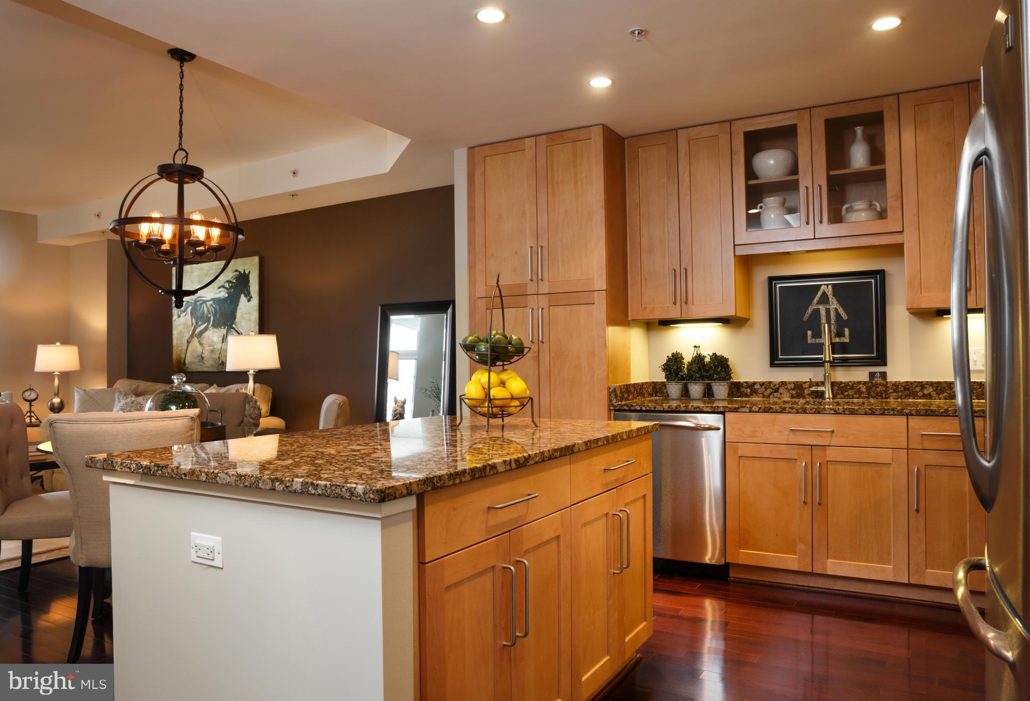 ONE PARK CREST - Residential