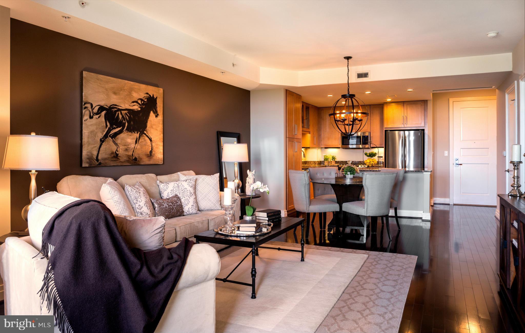 ONE PARK CREST - Residential