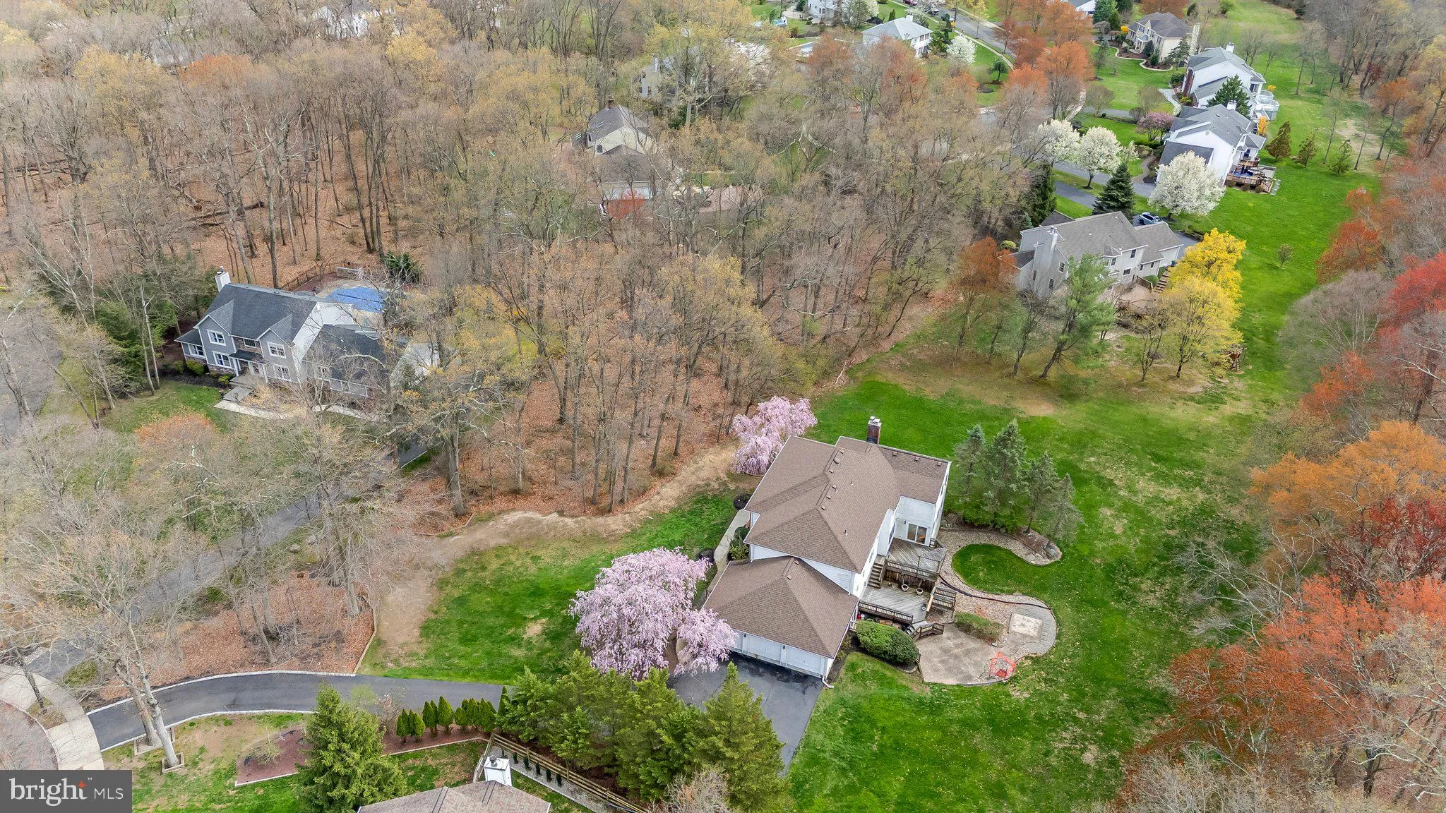 Princeton Junction, New Jersey 08550, United States, 6 Bedrooms Bedrooms, ,4 BathroomsBathrooms,Residential,Pending,110755