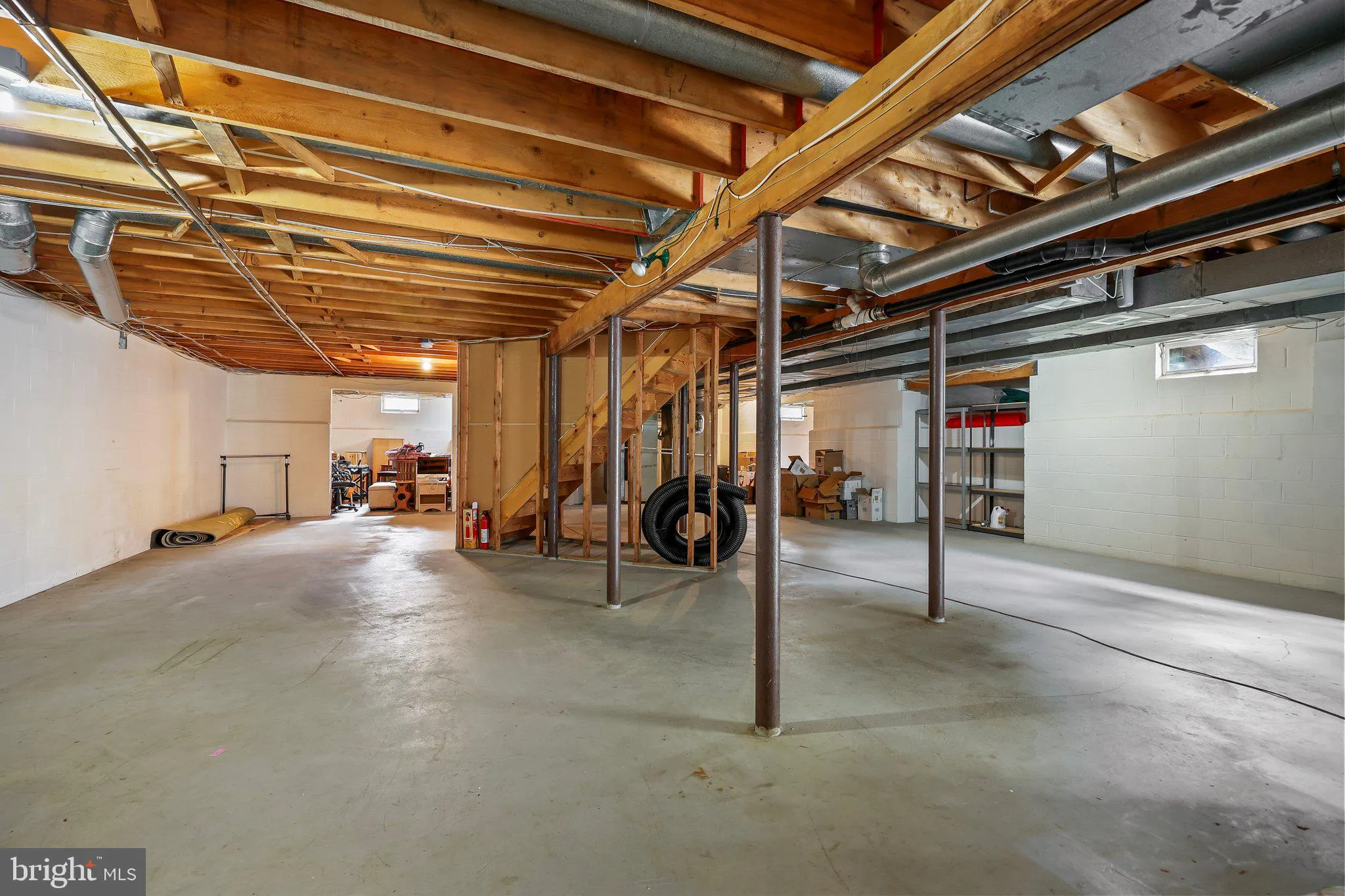 Princeton Junction, New Jersey 08550, United States, 6 Bedrooms Bedrooms, ,4 BathroomsBathrooms,Residential,Pending,110755