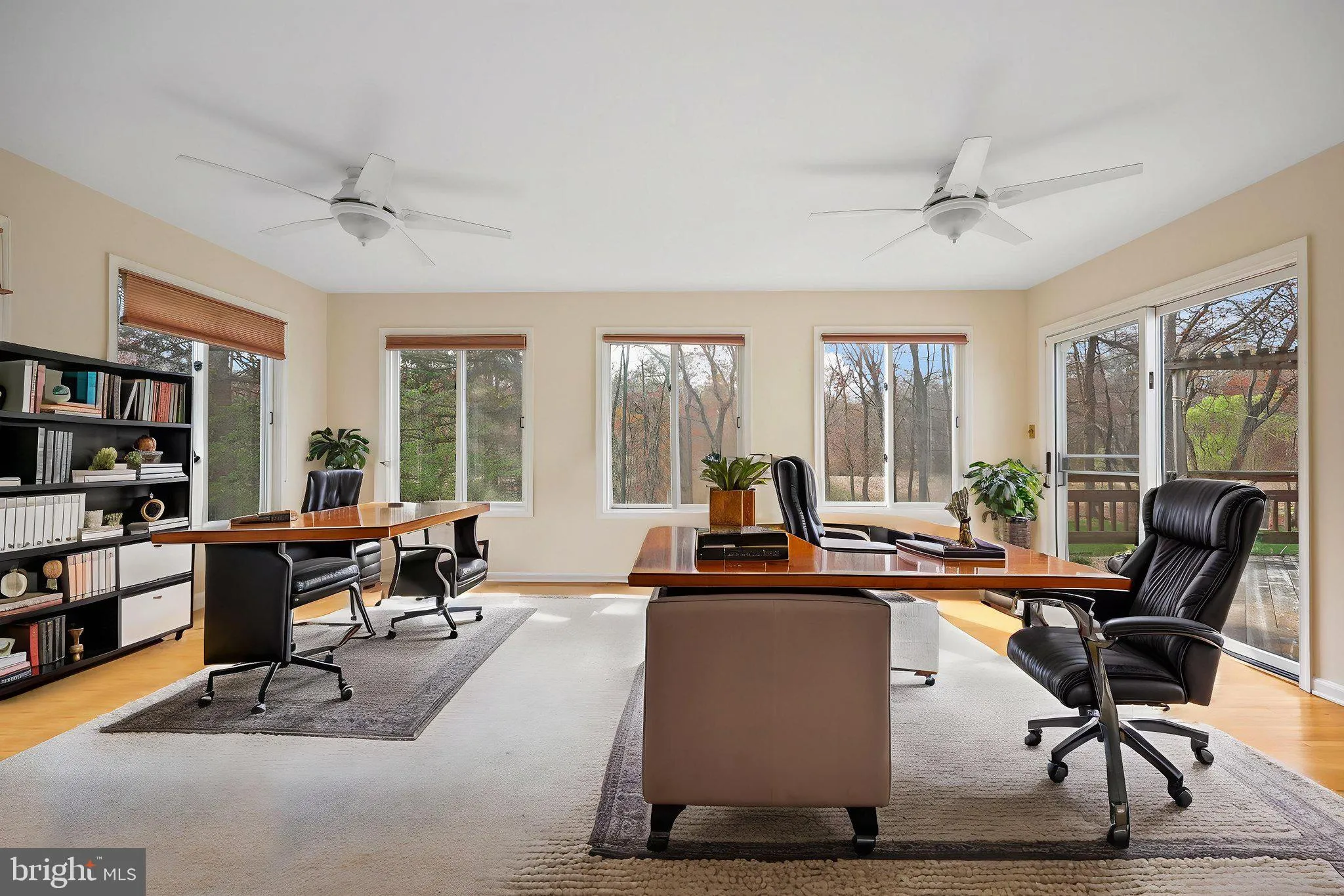 Princeton Junction, New Jersey 08550, United States, 6 Bedrooms Bedrooms, ,4 BathroomsBathrooms,Residential,Pending,110755