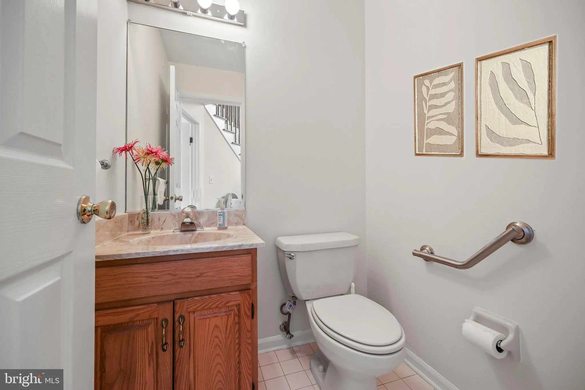 Princeton Junction, New Jersey 08550, United States, 6 Bedrooms Bedrooms, ,4 BathroomsBathrooms,Residential,Pending,110755