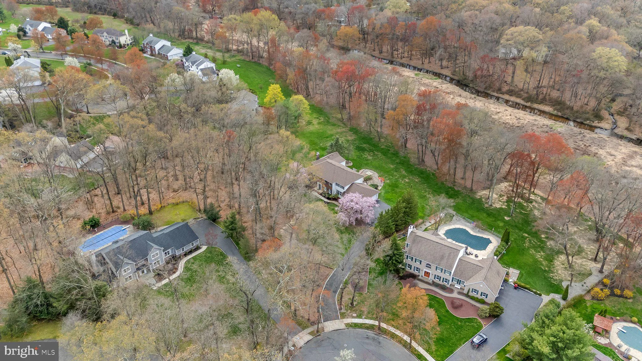 Princeton Junction, New Jersey 08550, United States, 6 Bedrooms Bedrooms, ,4 BathroomsBathrooms,Residential,Pending,110755