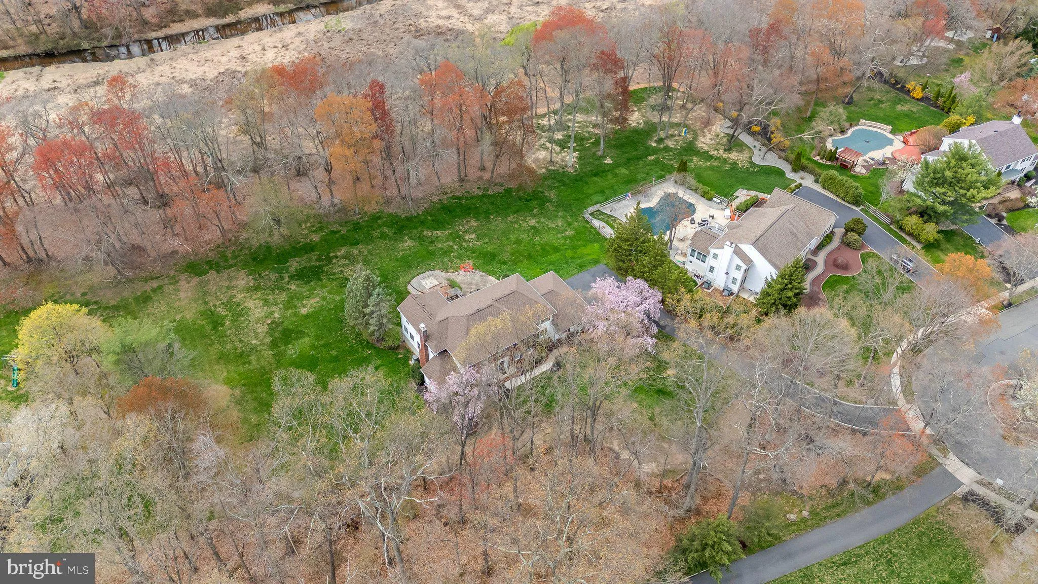 Princeton Junction, New Jersey 08550, United States, 6 Bedrooms Bedrooms, ,4 BathroomsBathrooms,Residential,Pending,110755