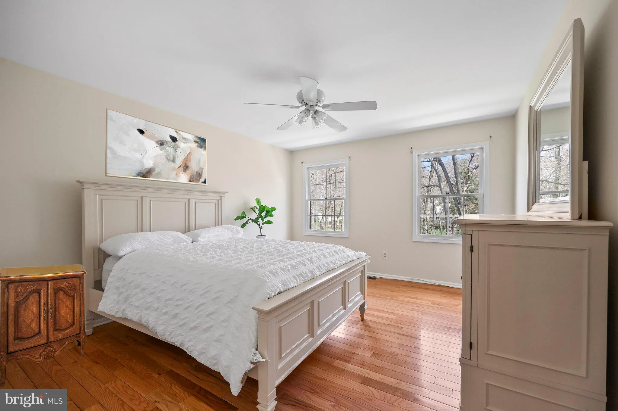 Princeton Junction, New Jersey 08550, United States, 6 Bedrooms Bedrooms, ,4 BathroomsBathrooms,Residential,Pending,110755