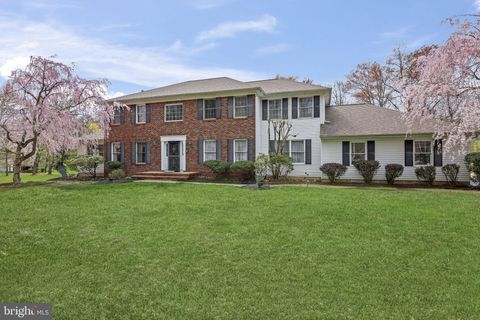 12 WOODLAND COURT PRINCETON JUNCTION NJ 08550