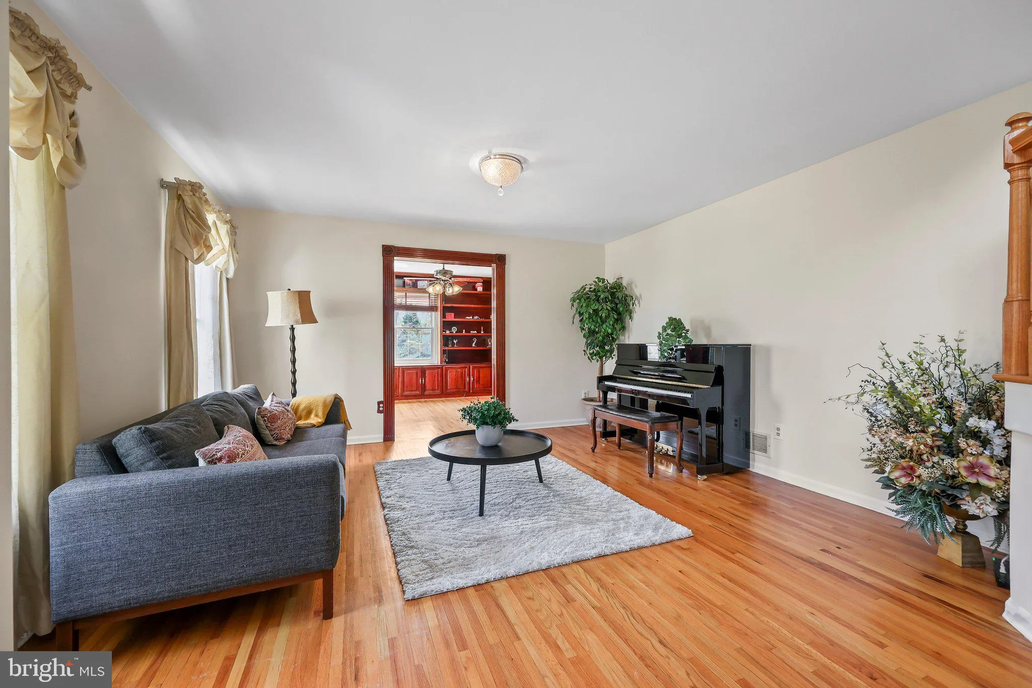 Princeton Junction, New Jersey 08550, United States, 6 Bedrooms Bedrooms, ,4 BathroomsBathrooms,Residential,Pending,110755