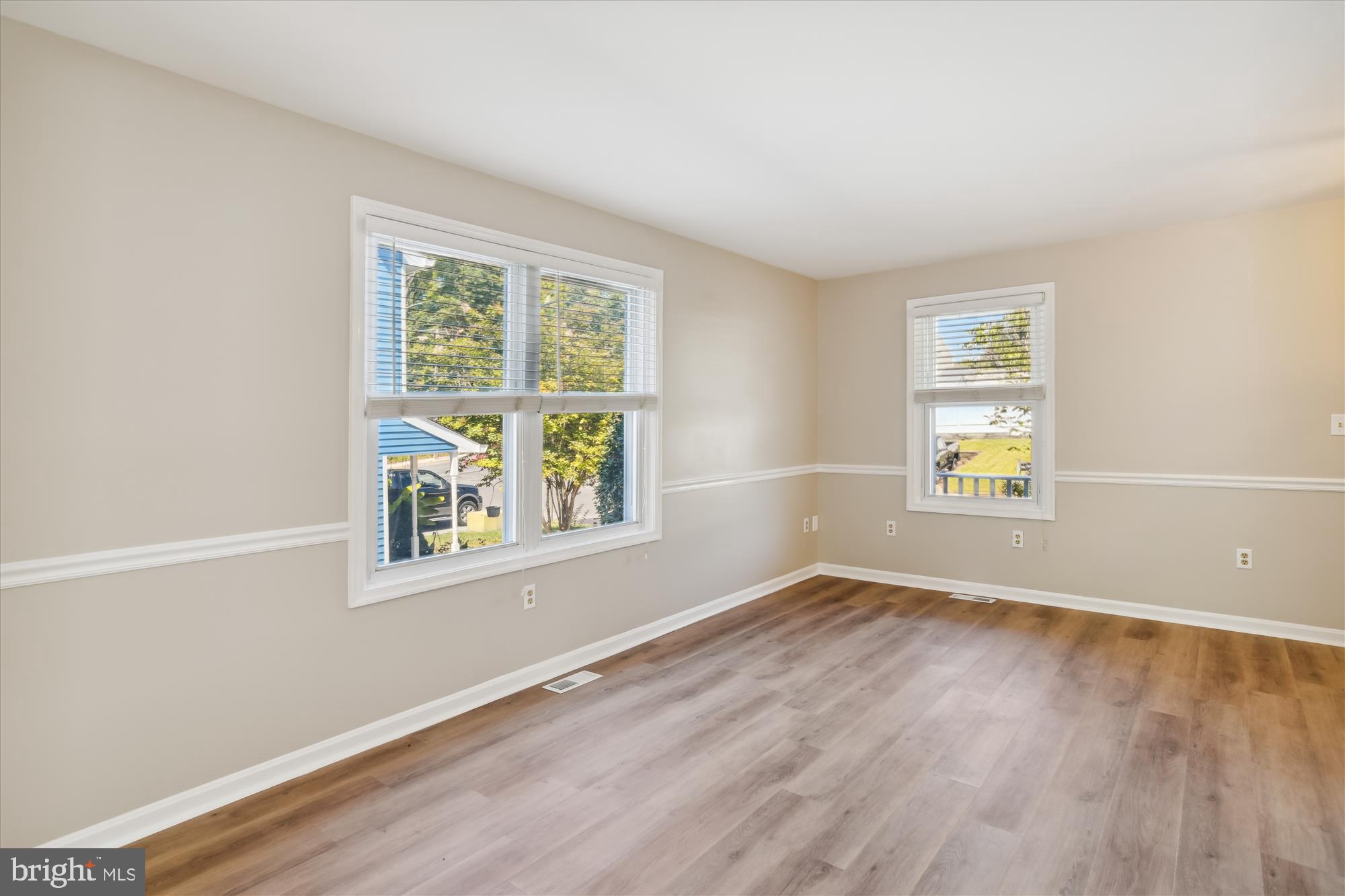 LONDONTOWN - Residential Lease