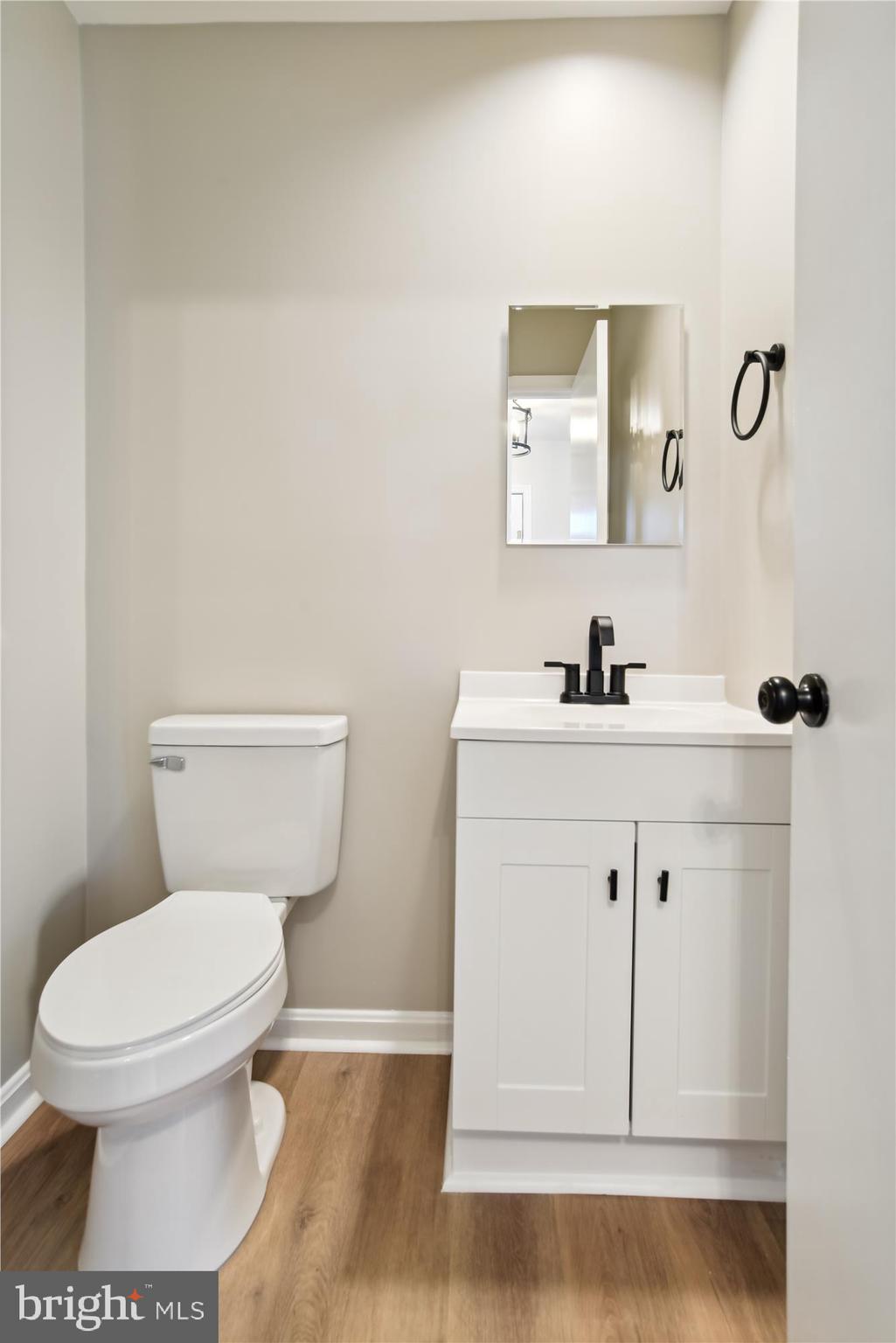 LONDONTOWN - Residential Lease