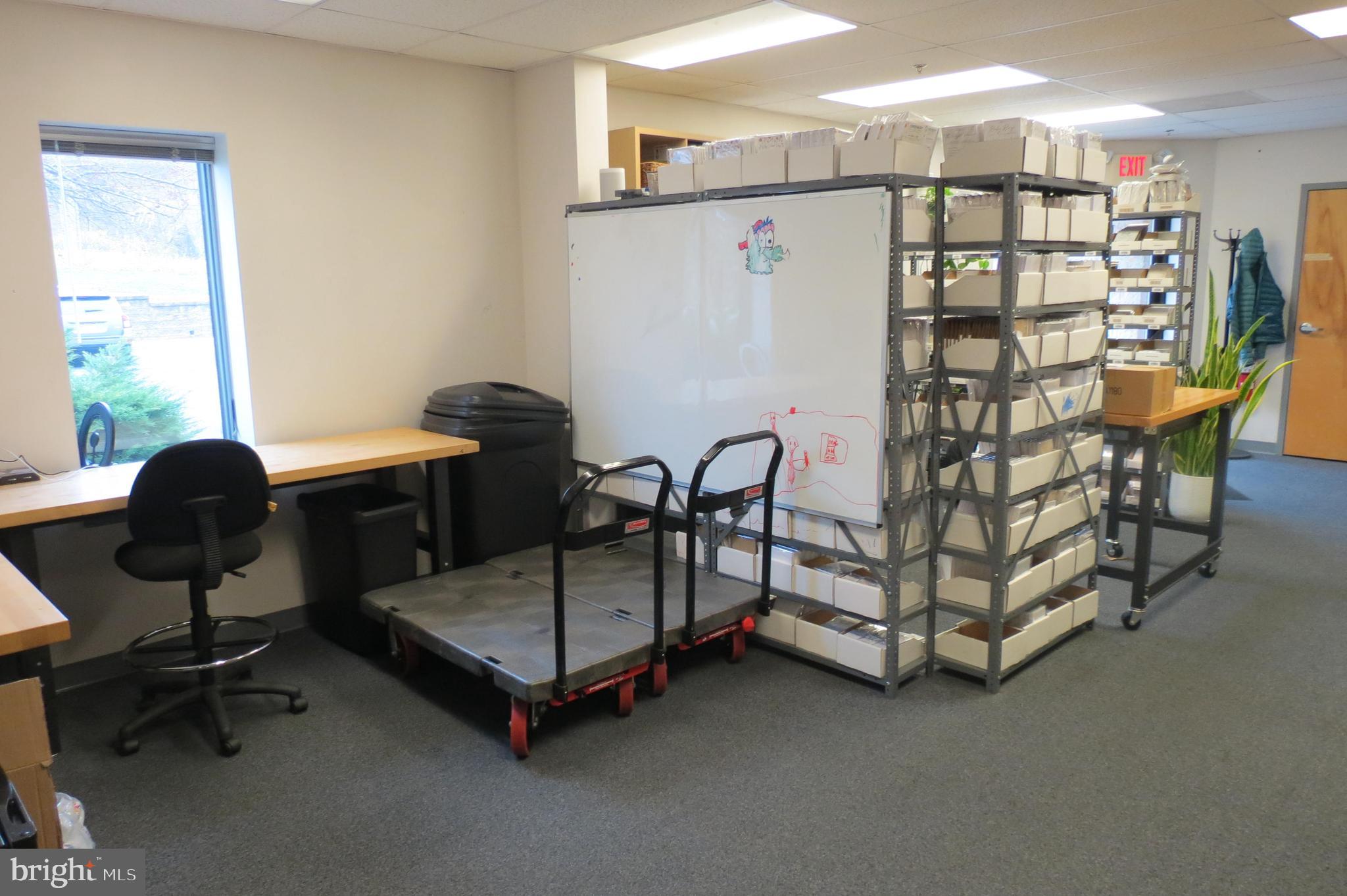 RUNNING PUMP ROAD - Commercial Lease