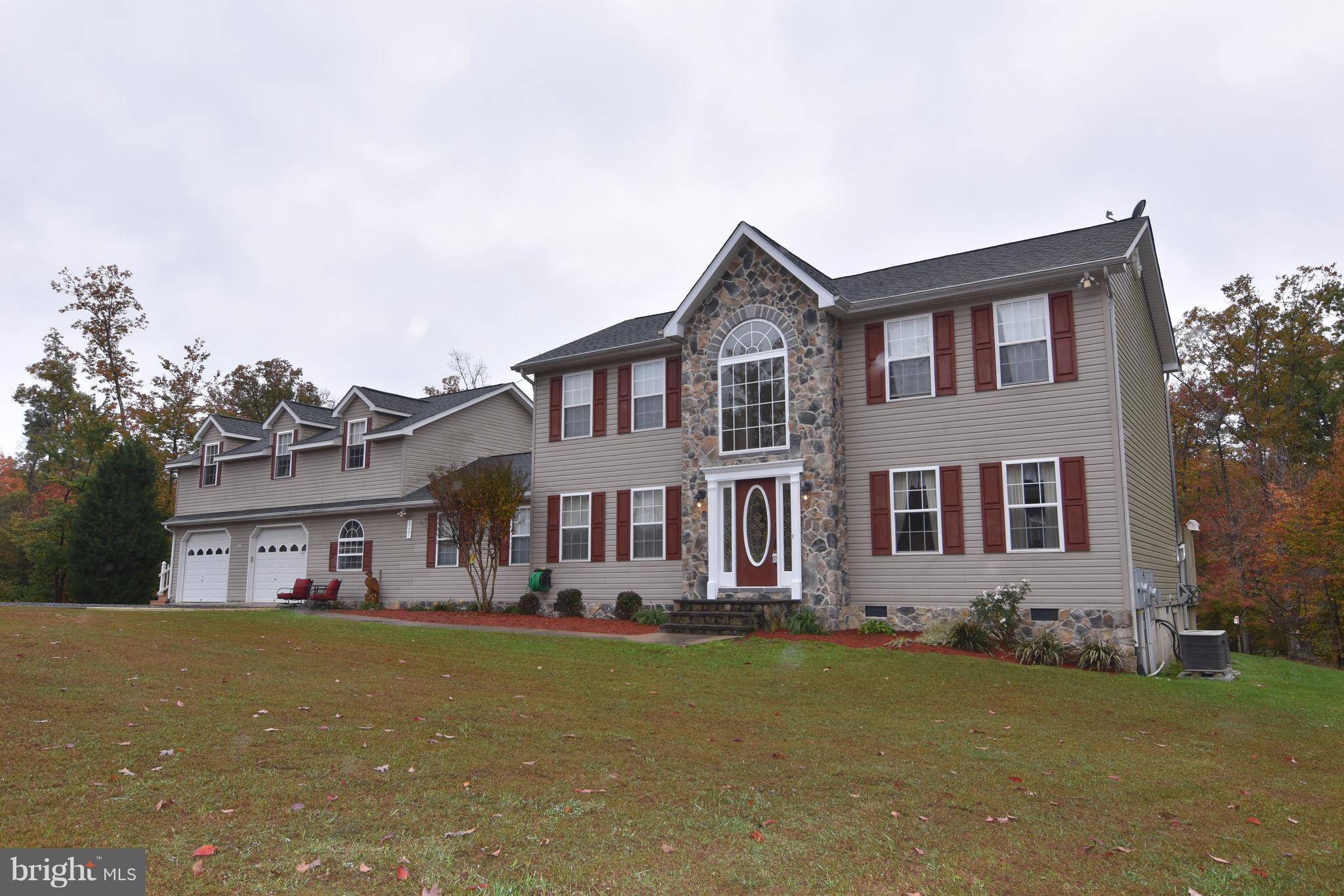 ELIZABETH COMBS - Residential