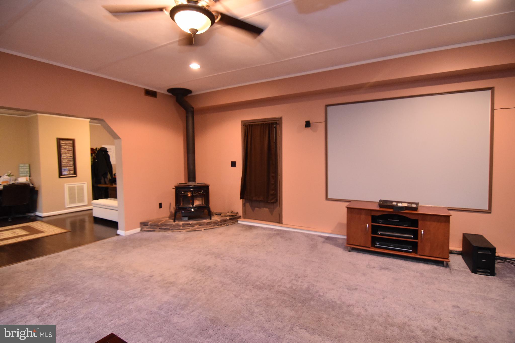 ELIZABETH COMBS - Residential