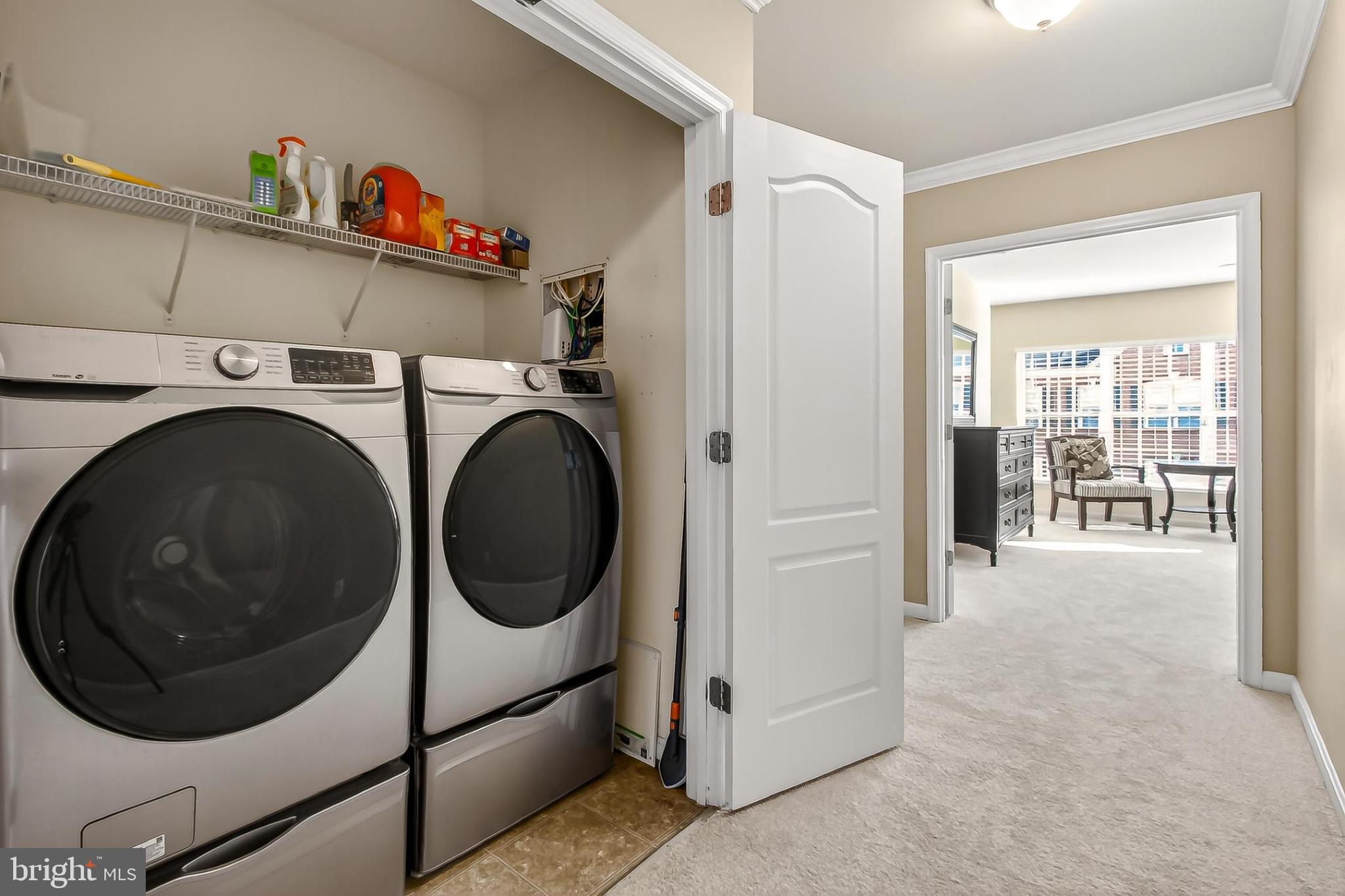 LANSDOWNE TOWN CENTER CONDOS - Residential