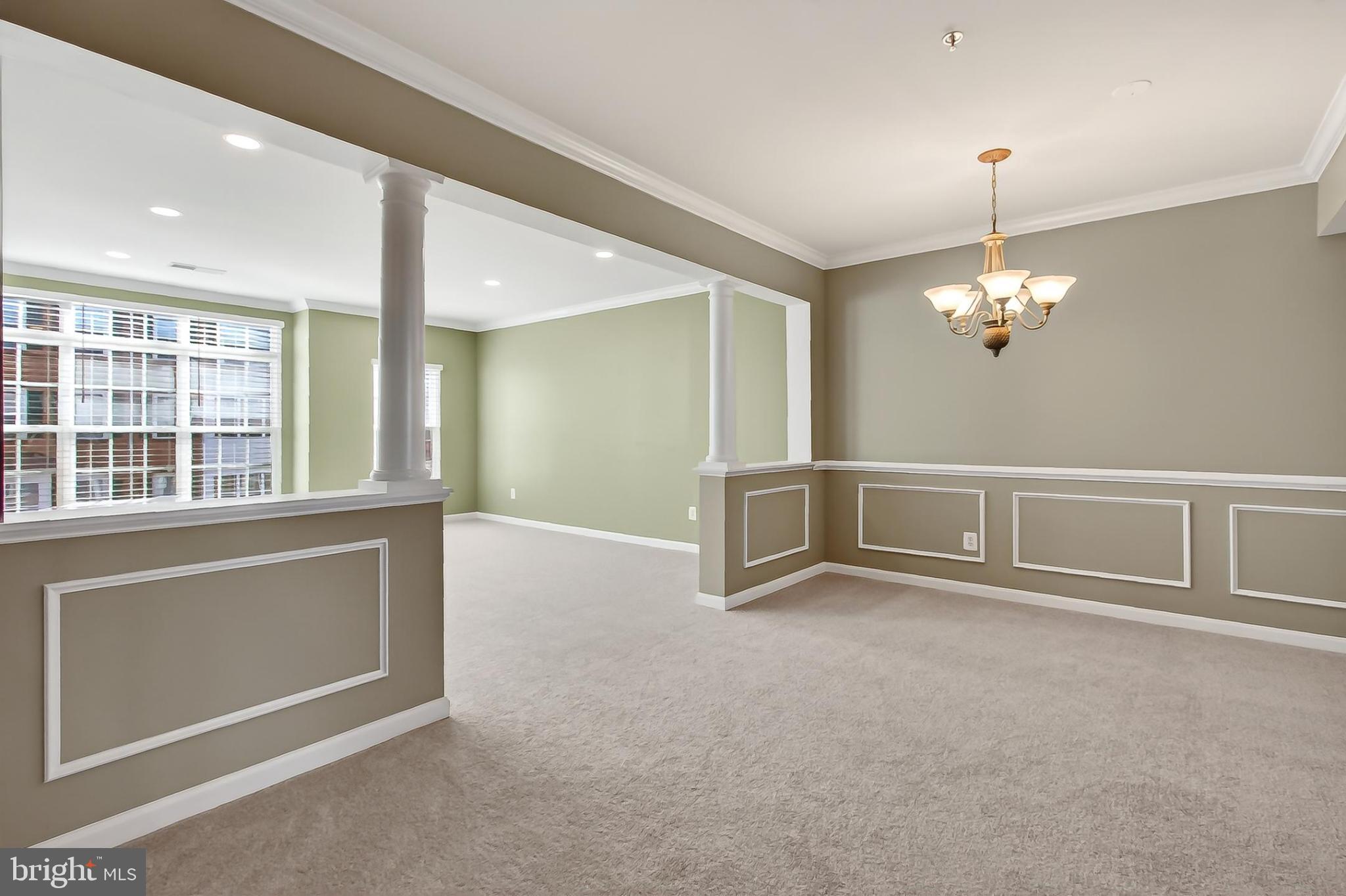 19277 HARLOW SQUARE D-422