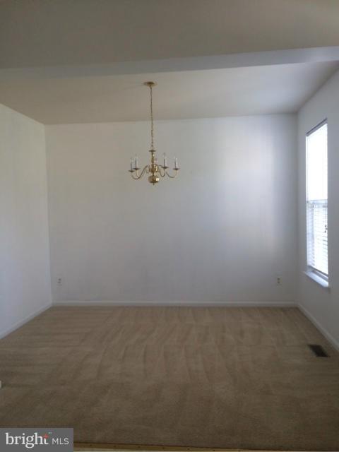 INDEPENDENCE/UNIV VLG - Residential Lease