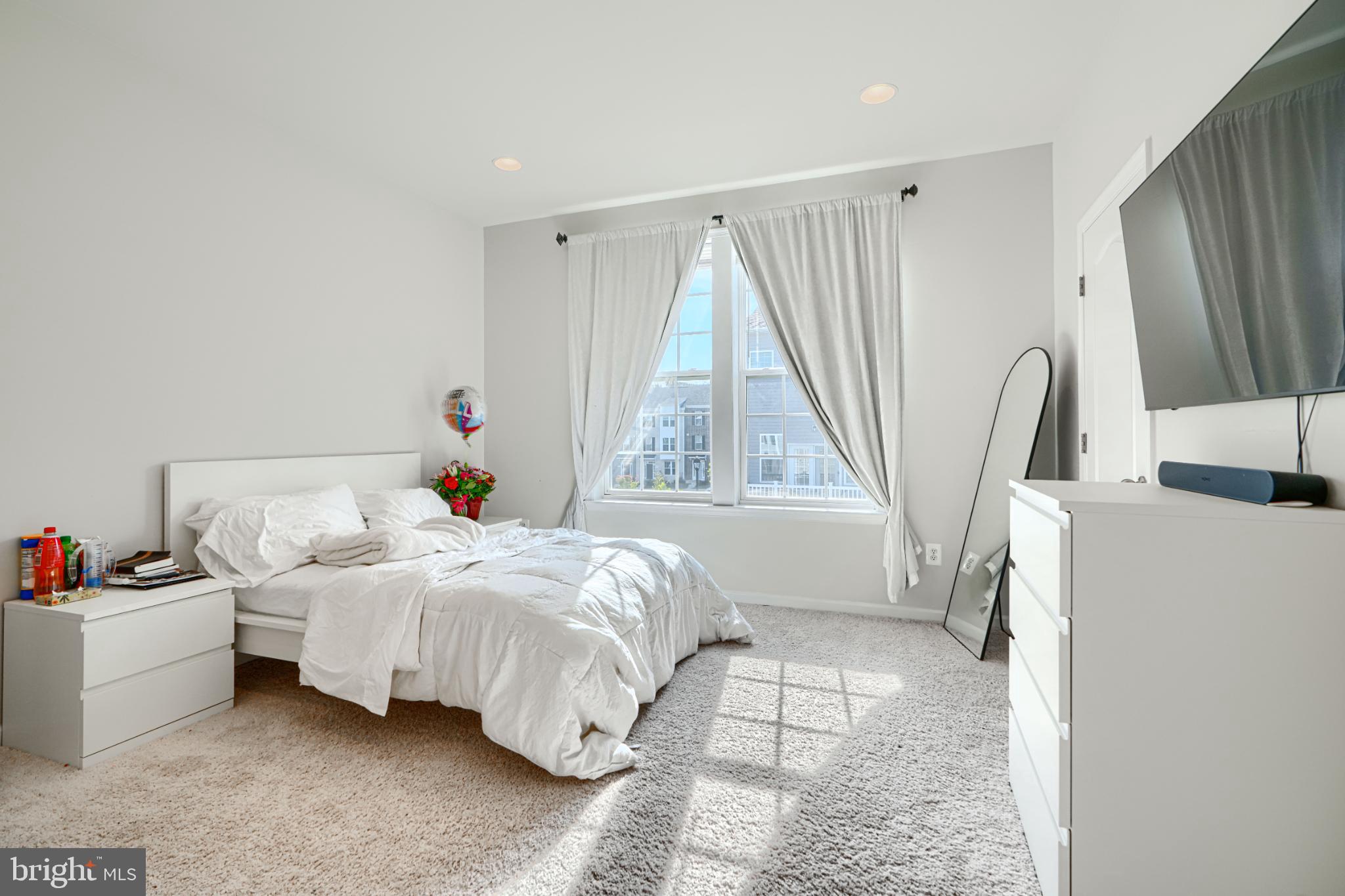 WESTPHALIA - Residential Lease