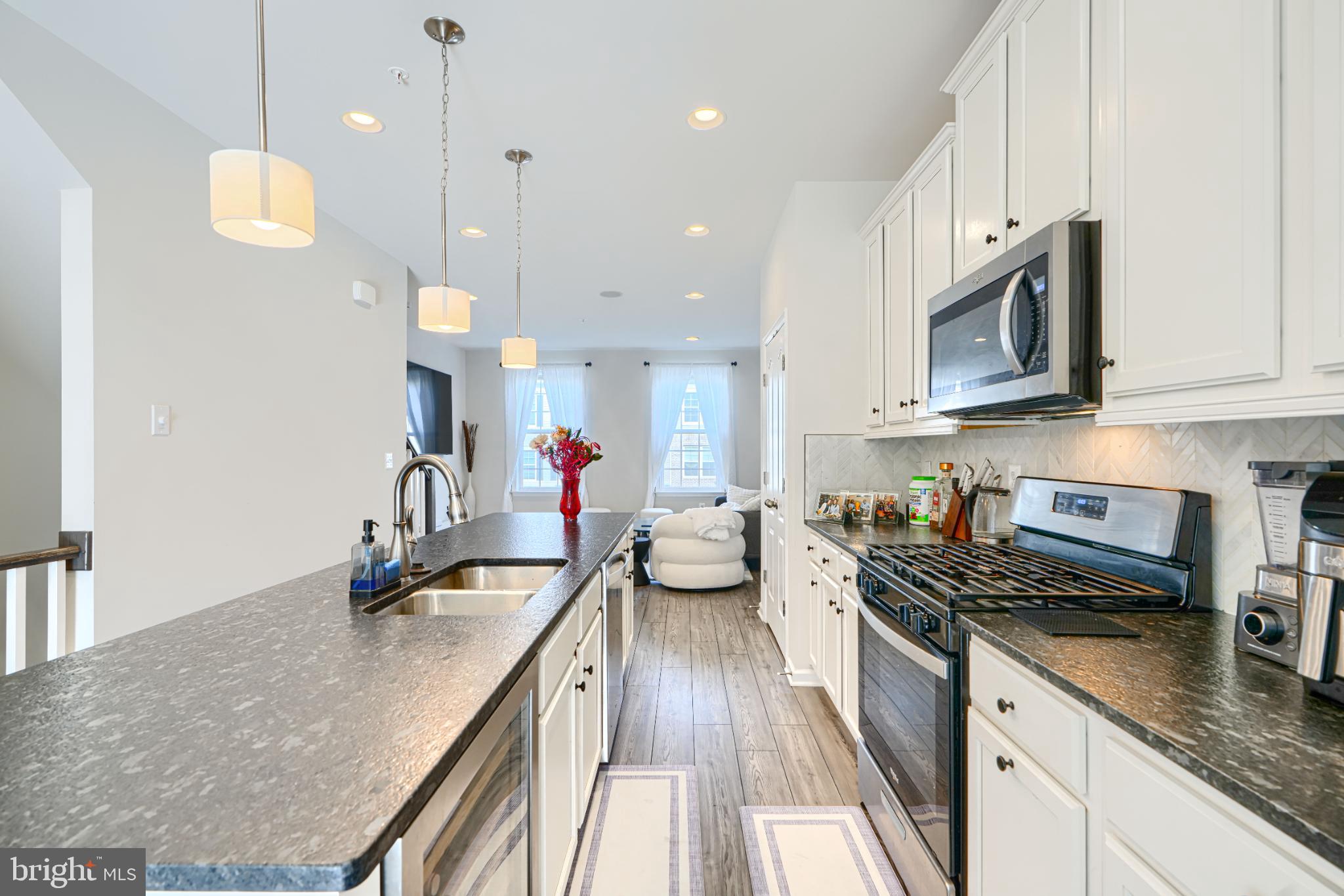 WESTPHALIA - Residential Lease