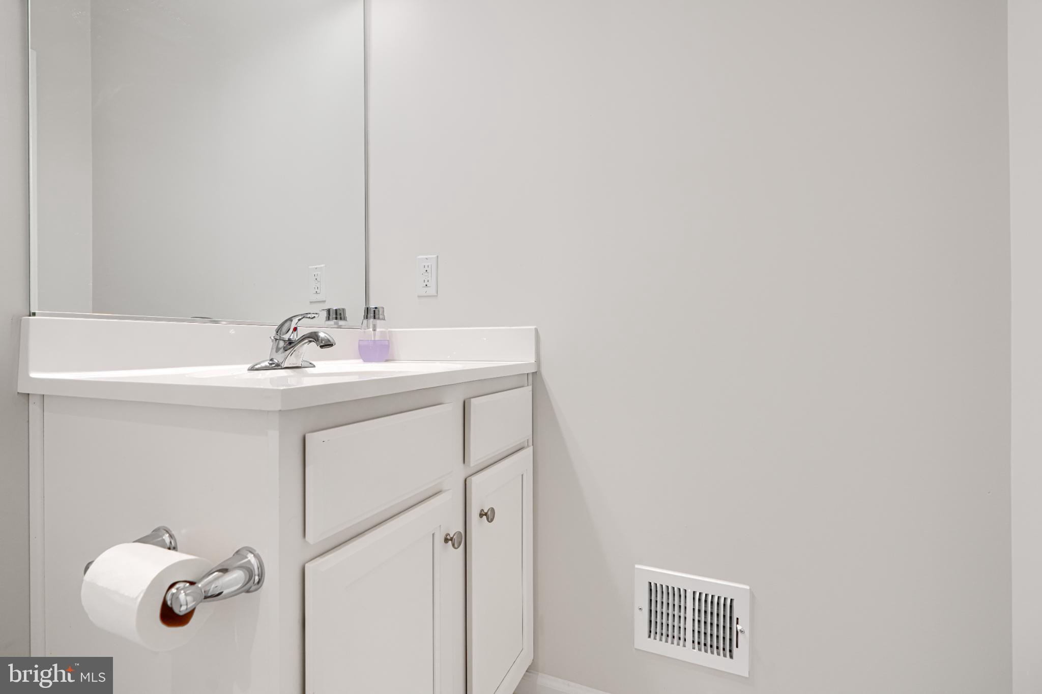 WESTPHALIA - Residential Lease