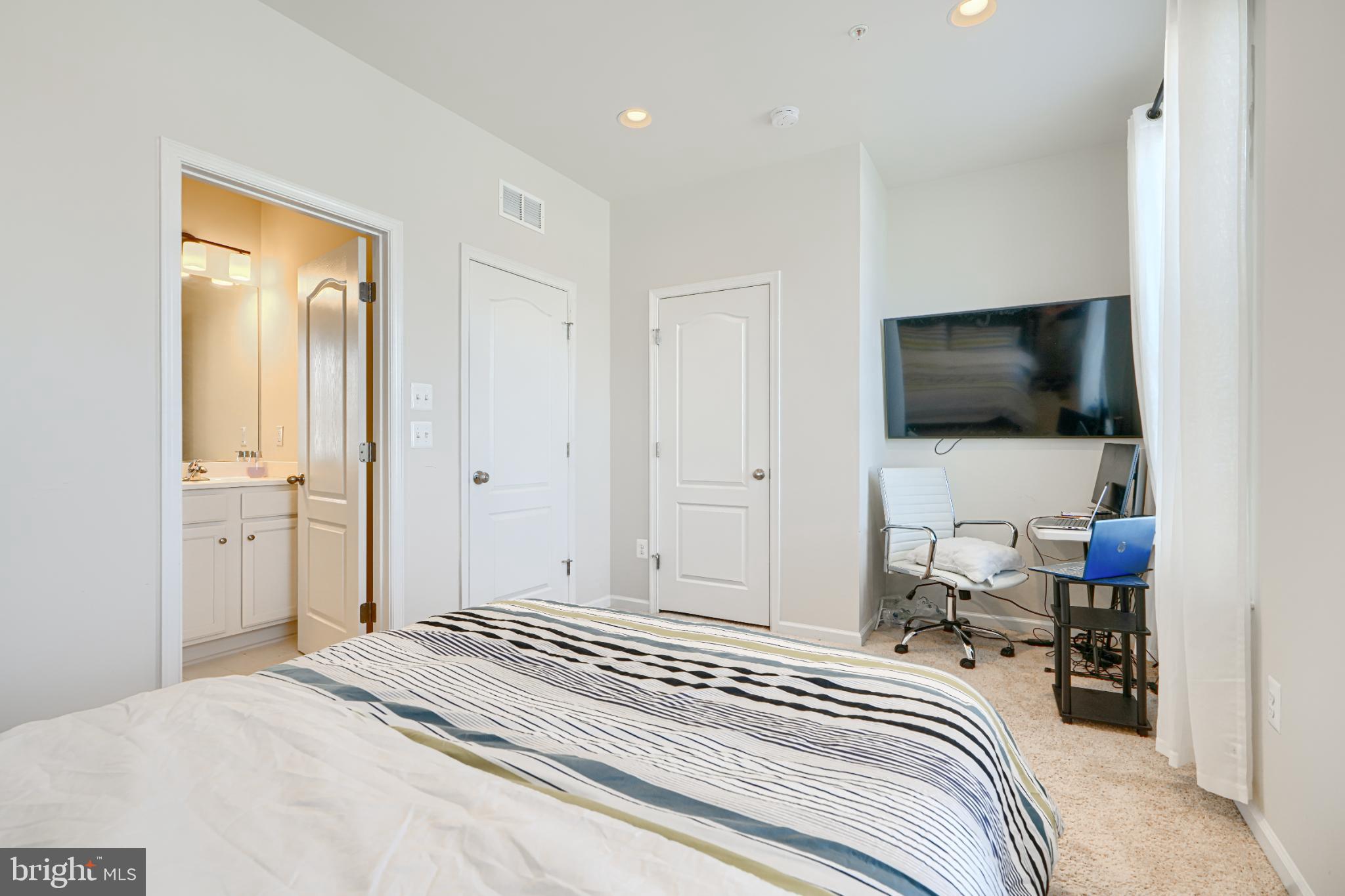 WESTPHALIA - Residential Lease