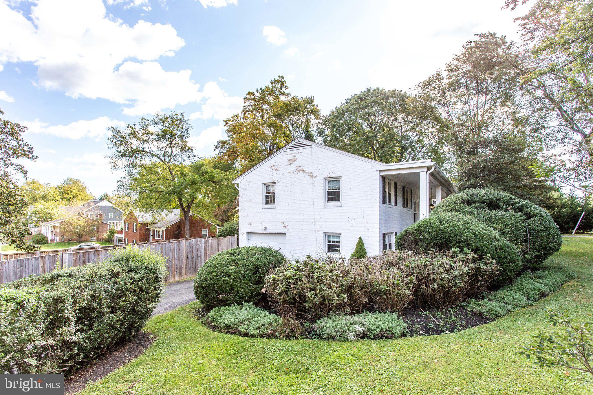 SUNNY SIDE - Residential